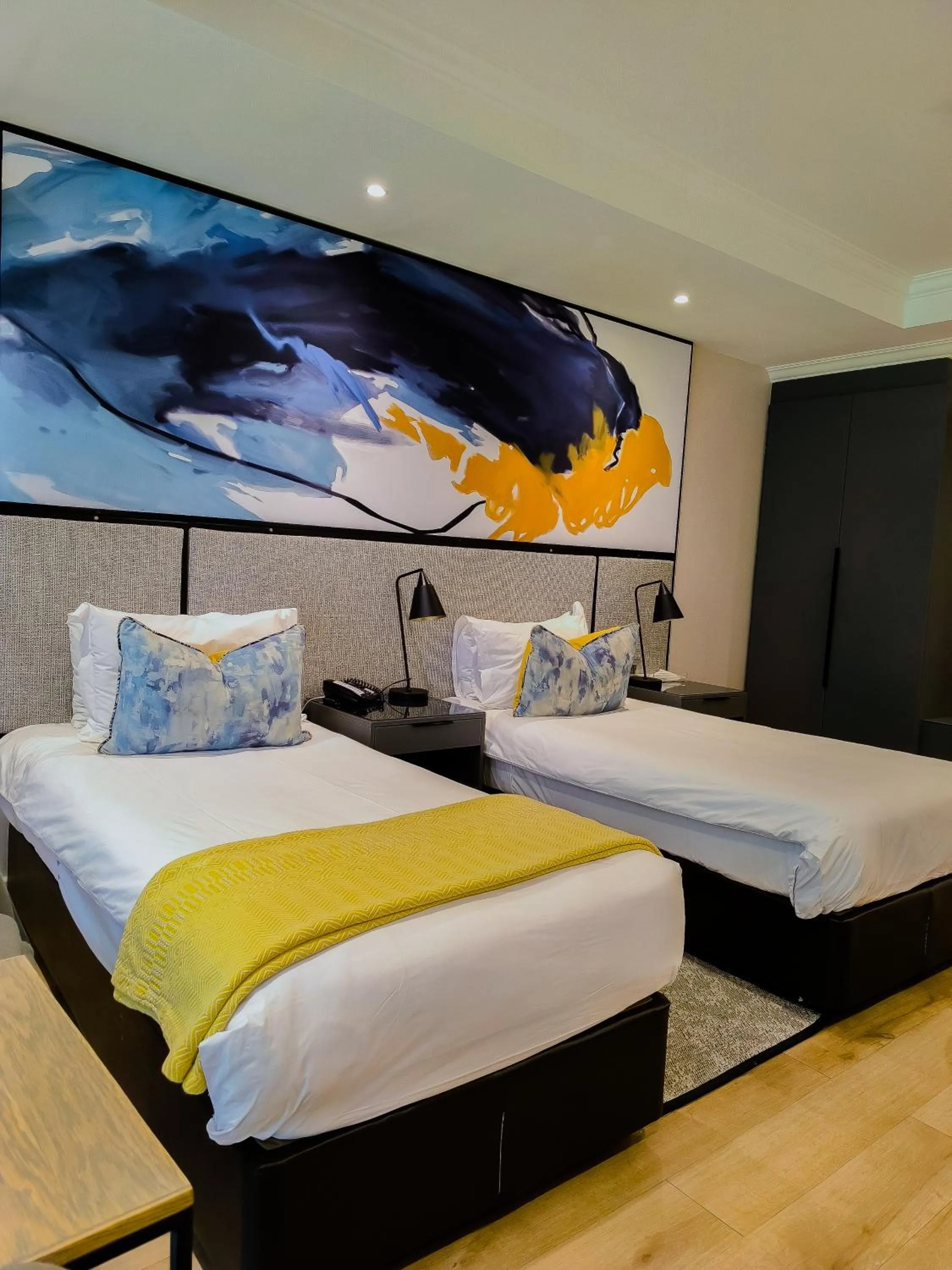 Bed in Cresta Thapama Hotel