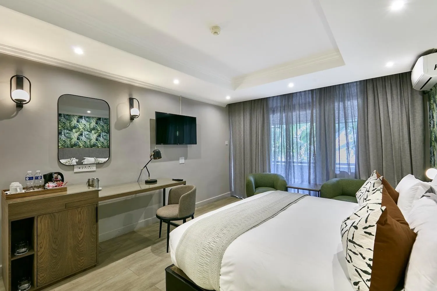 Bed in Cresta Thapama Hotel