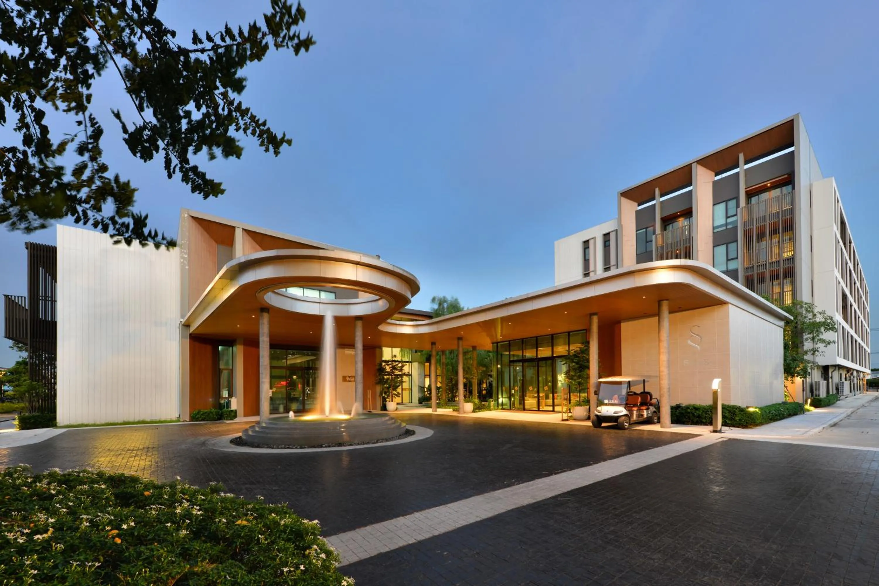 Property building in SENS Hotel