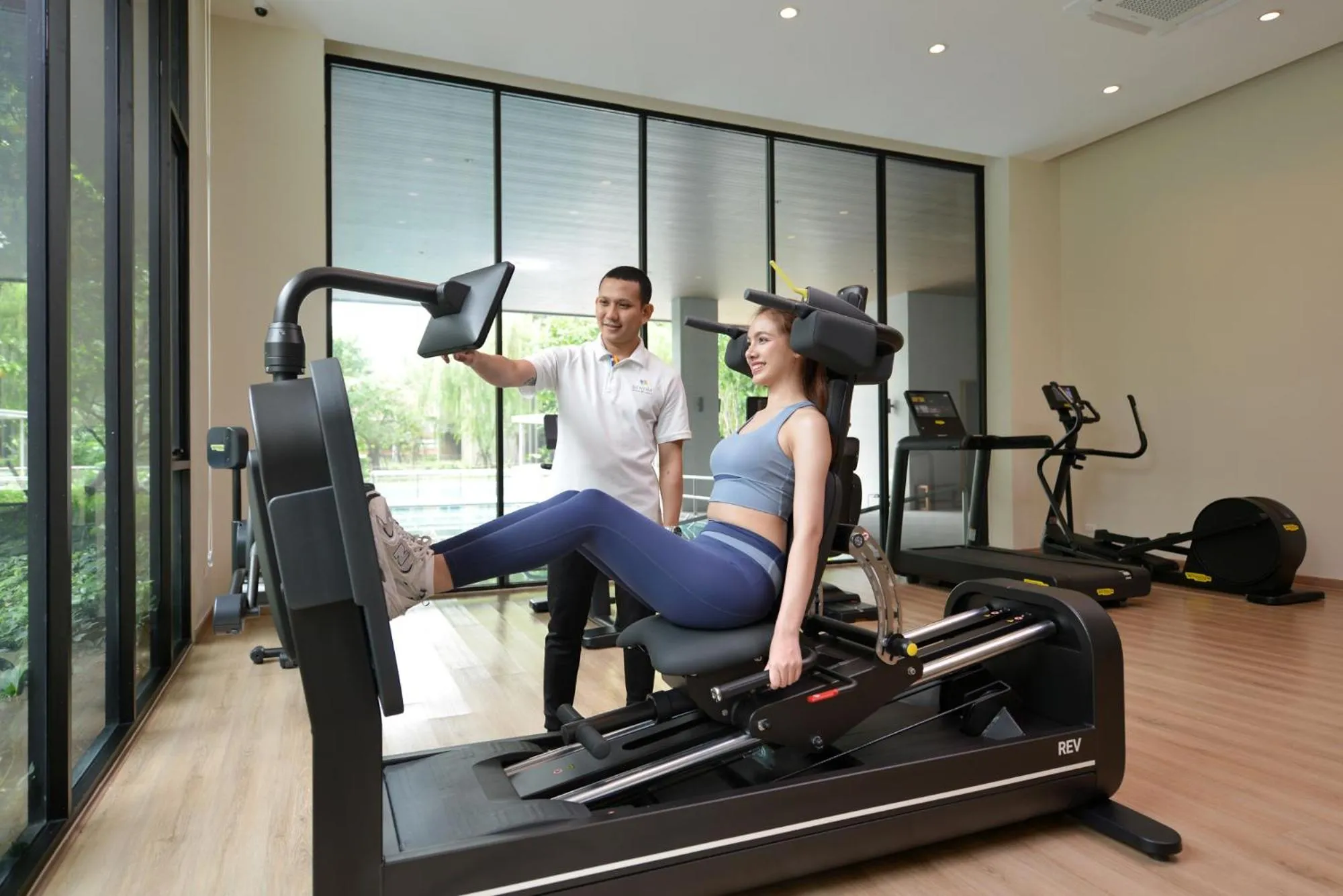 People in SENS Hotel