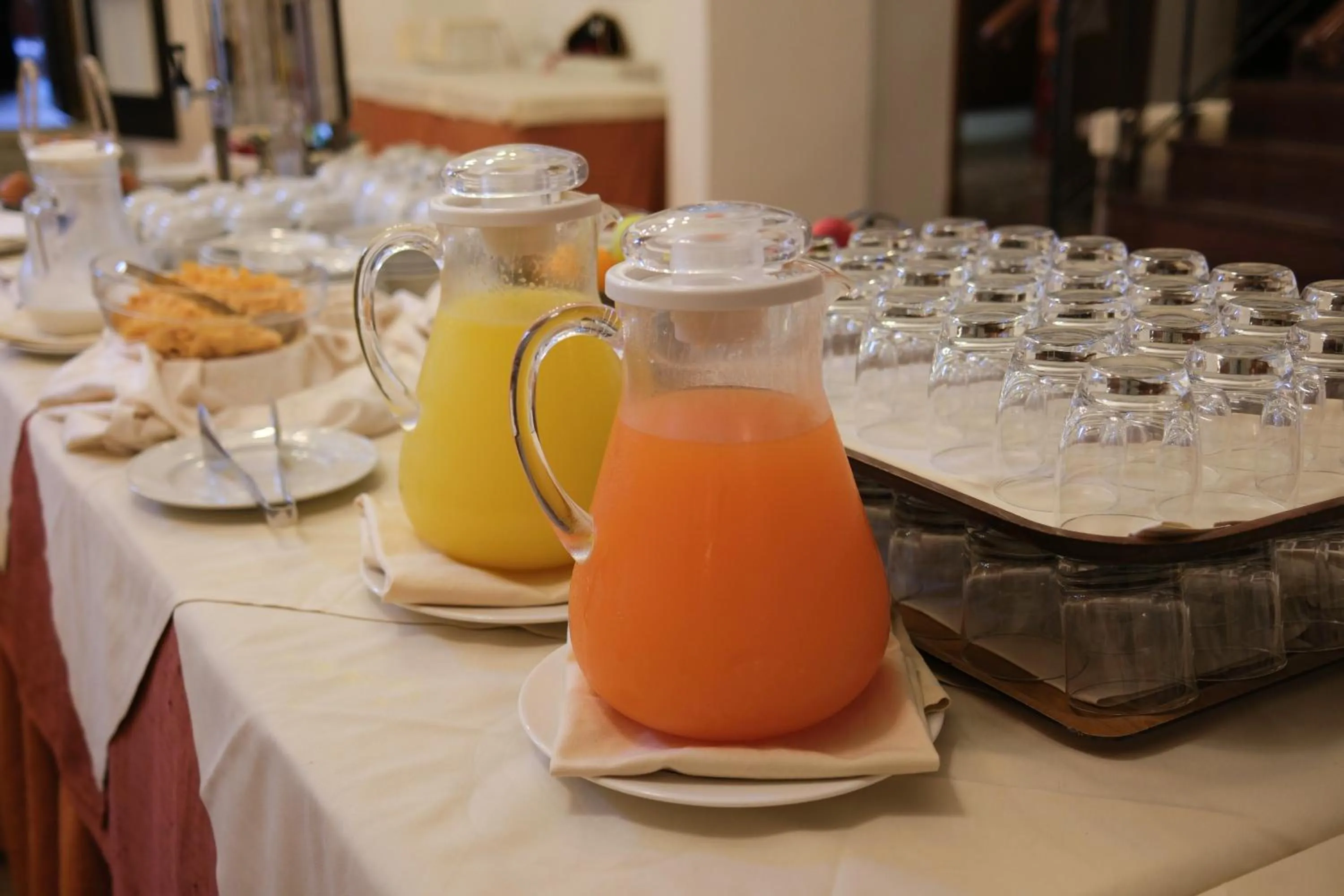 Restaurant/places to eat in Park Hotel Napoleone