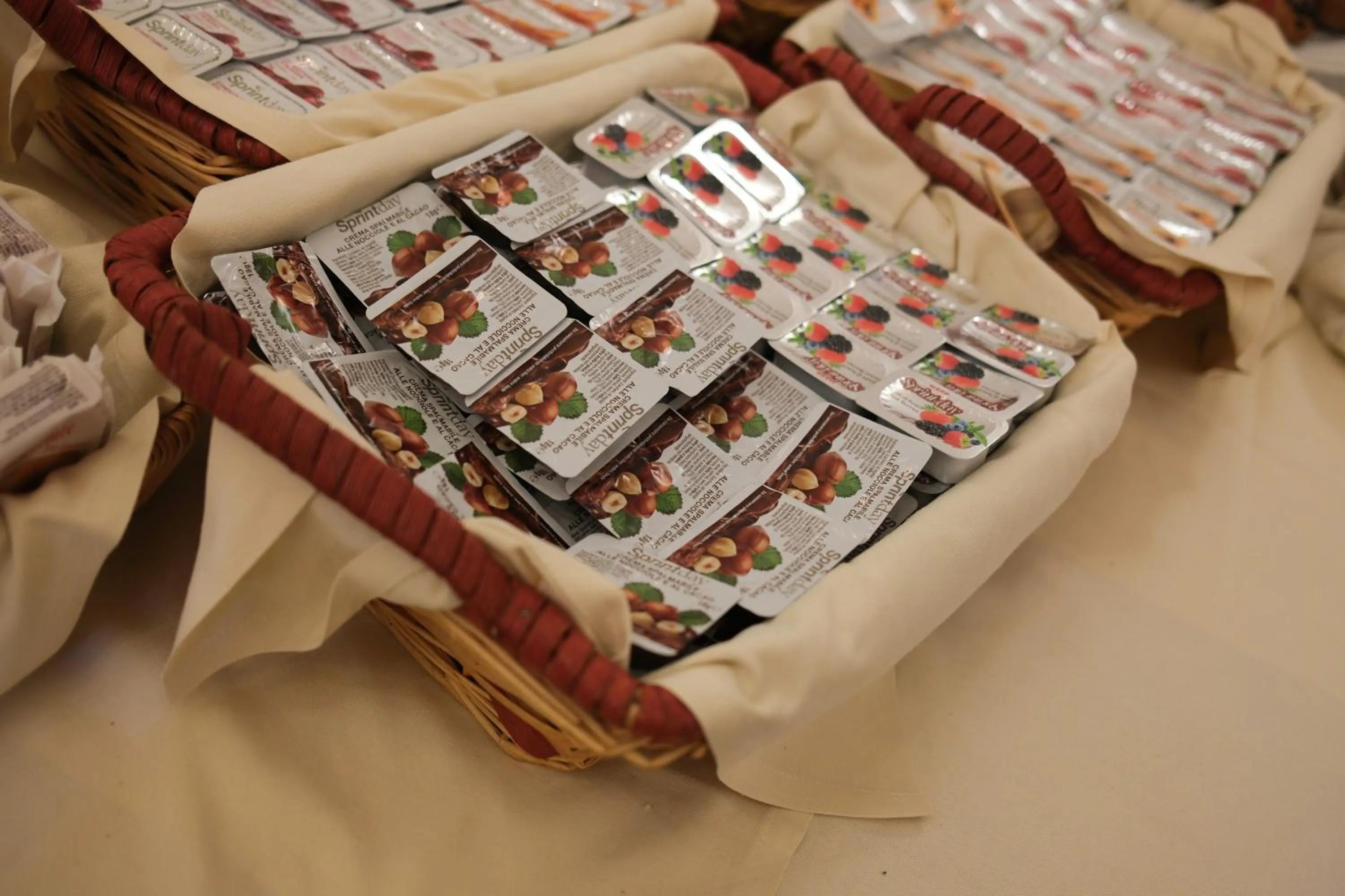 Restaurant/places to eat in Park Hotel Napoleone