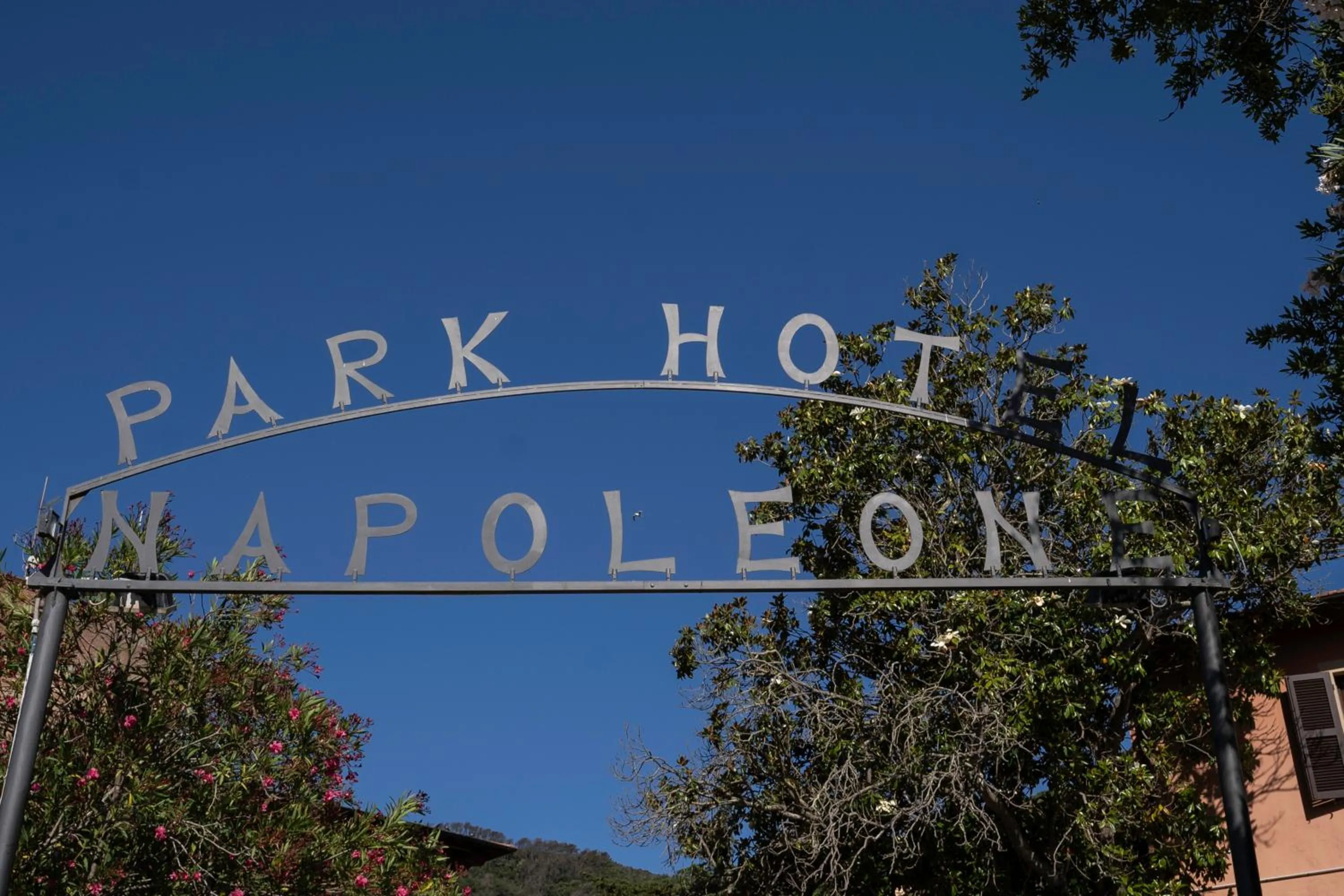 Property logo or sign in Park Hotel Napoleone