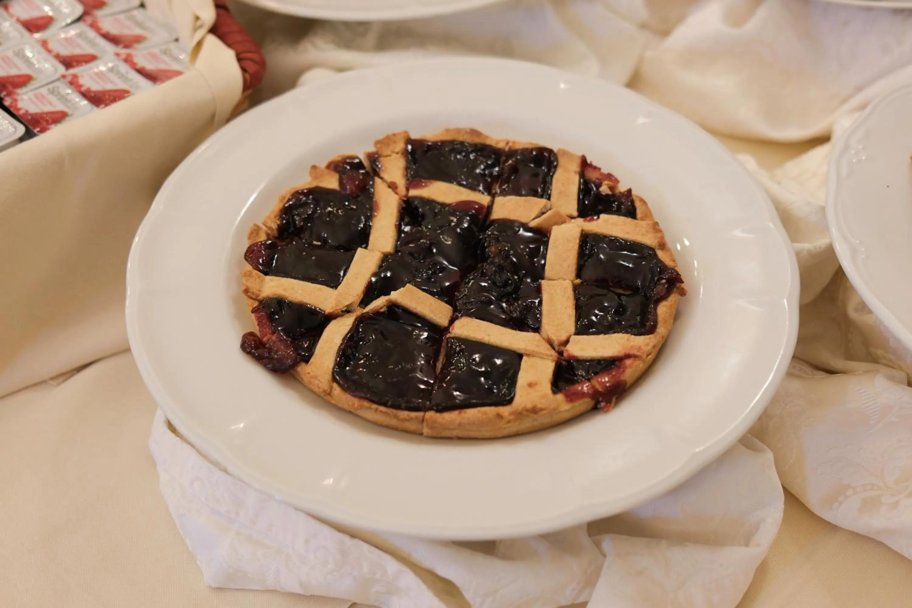 Restaurant/places to eat in Park Hotel Napoleone