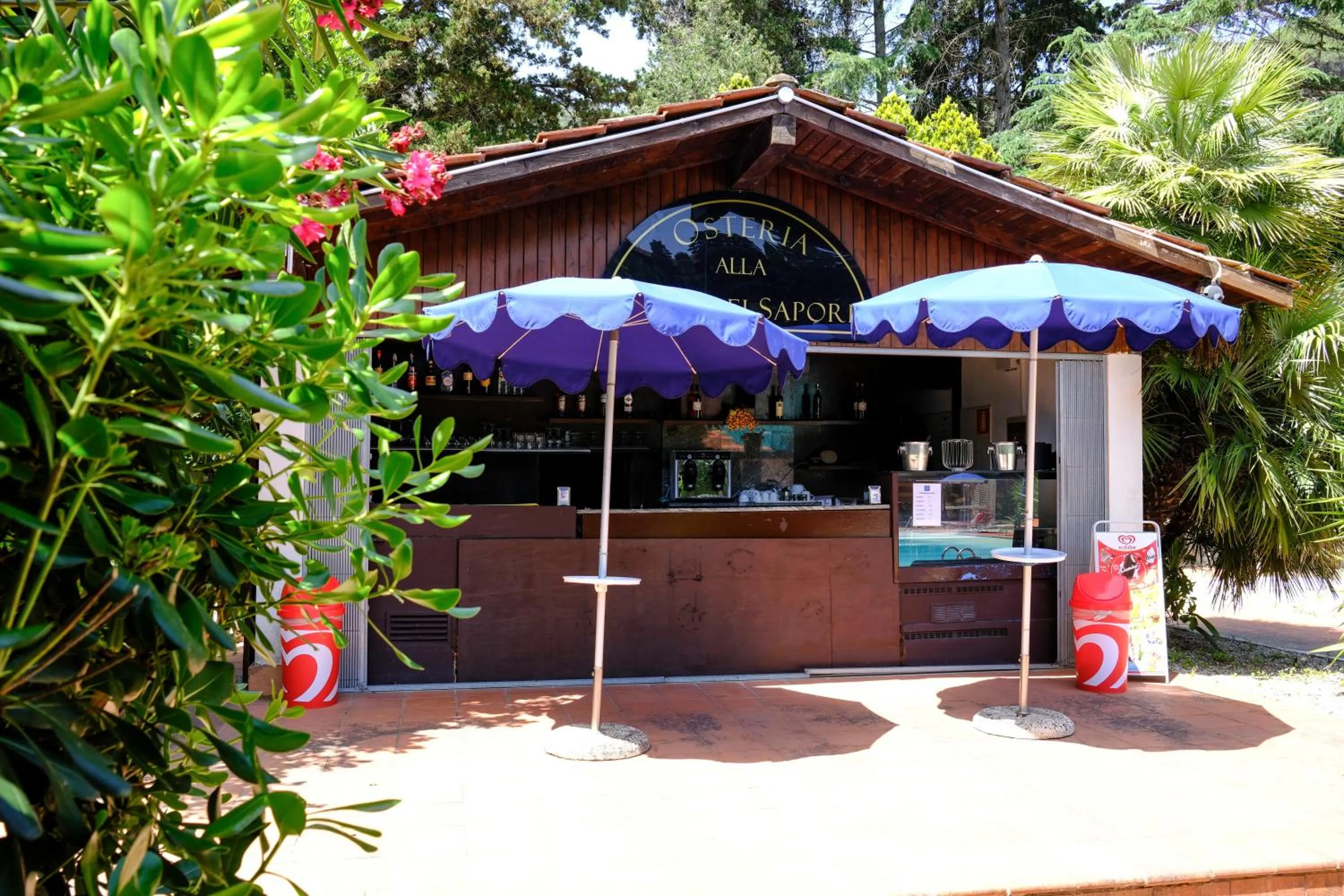 Restaurant/places to eat in Park Hotel Napoleone