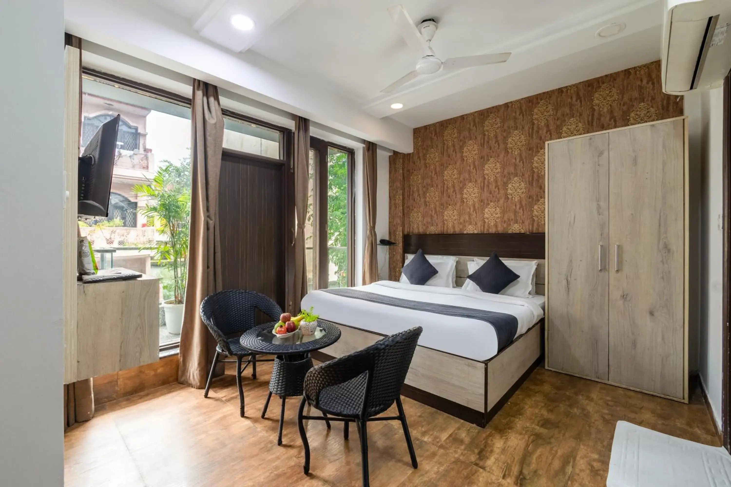 Hotel Aerostar Gold Near Yashobhoomi Conventioin Center Hotel Aerostar Gold Near Yashobhoomi Conventioin Center