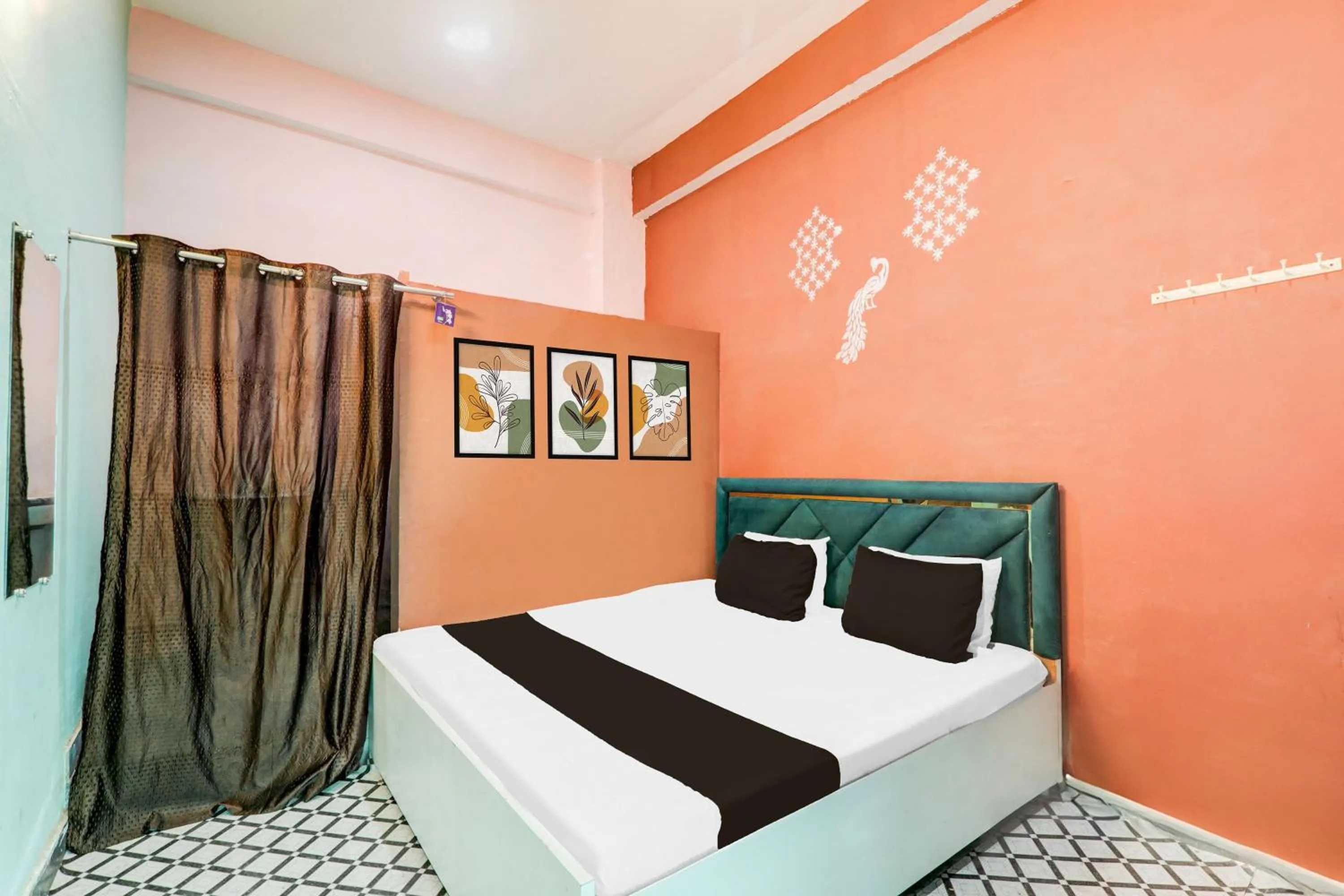 Bedroom, Bed in SPOT ON D S Hotel