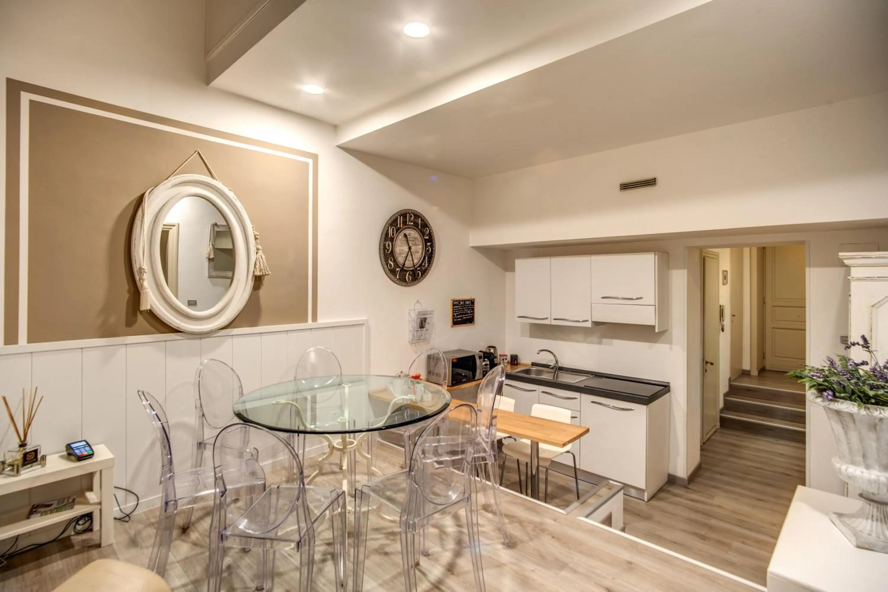 Kitchen or kitchenette in Trevi Miracle Suite