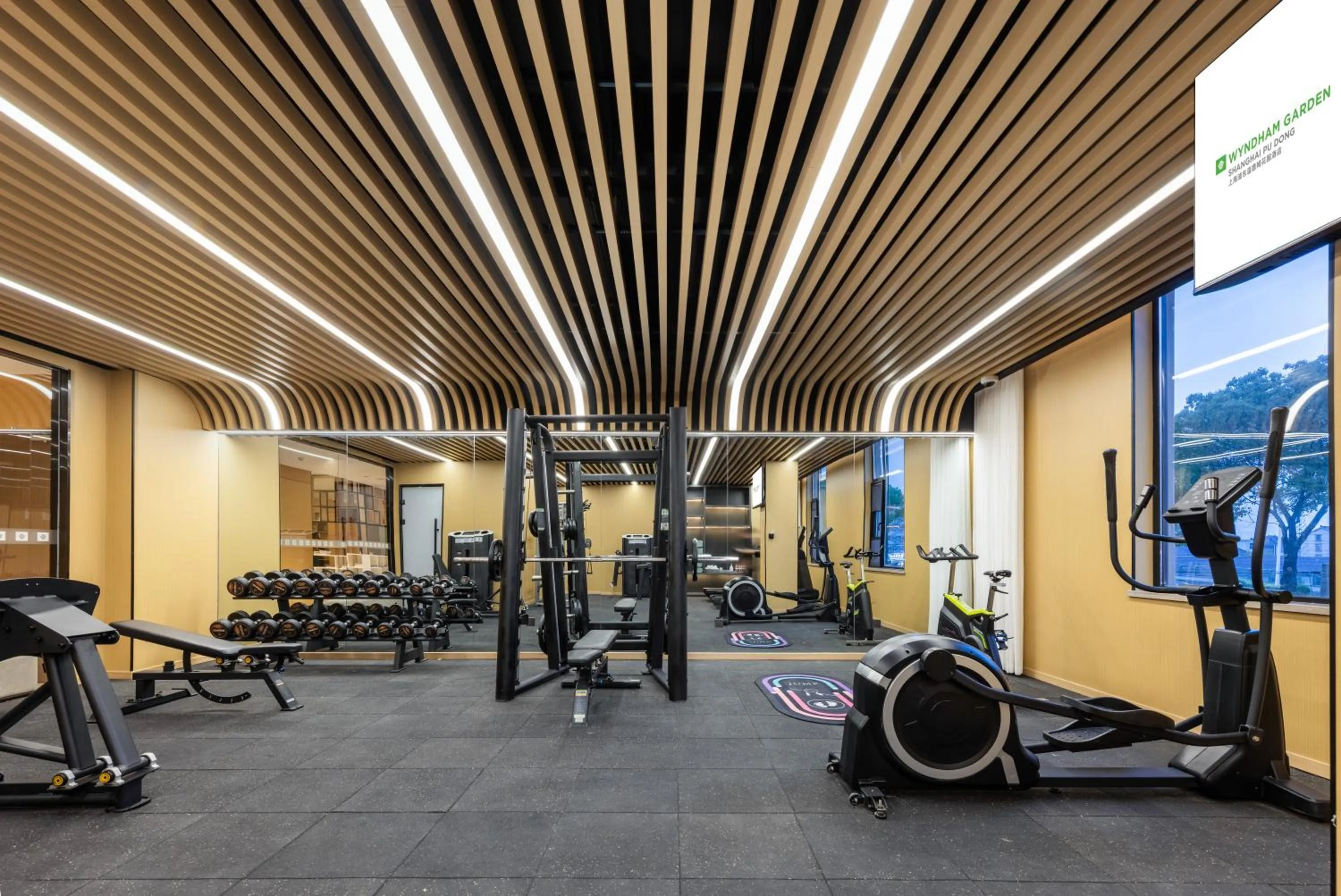 Fitness centre/facilities in 上海浦东温德姆花园酒店 Wyndham Garden Shanghai Pudong