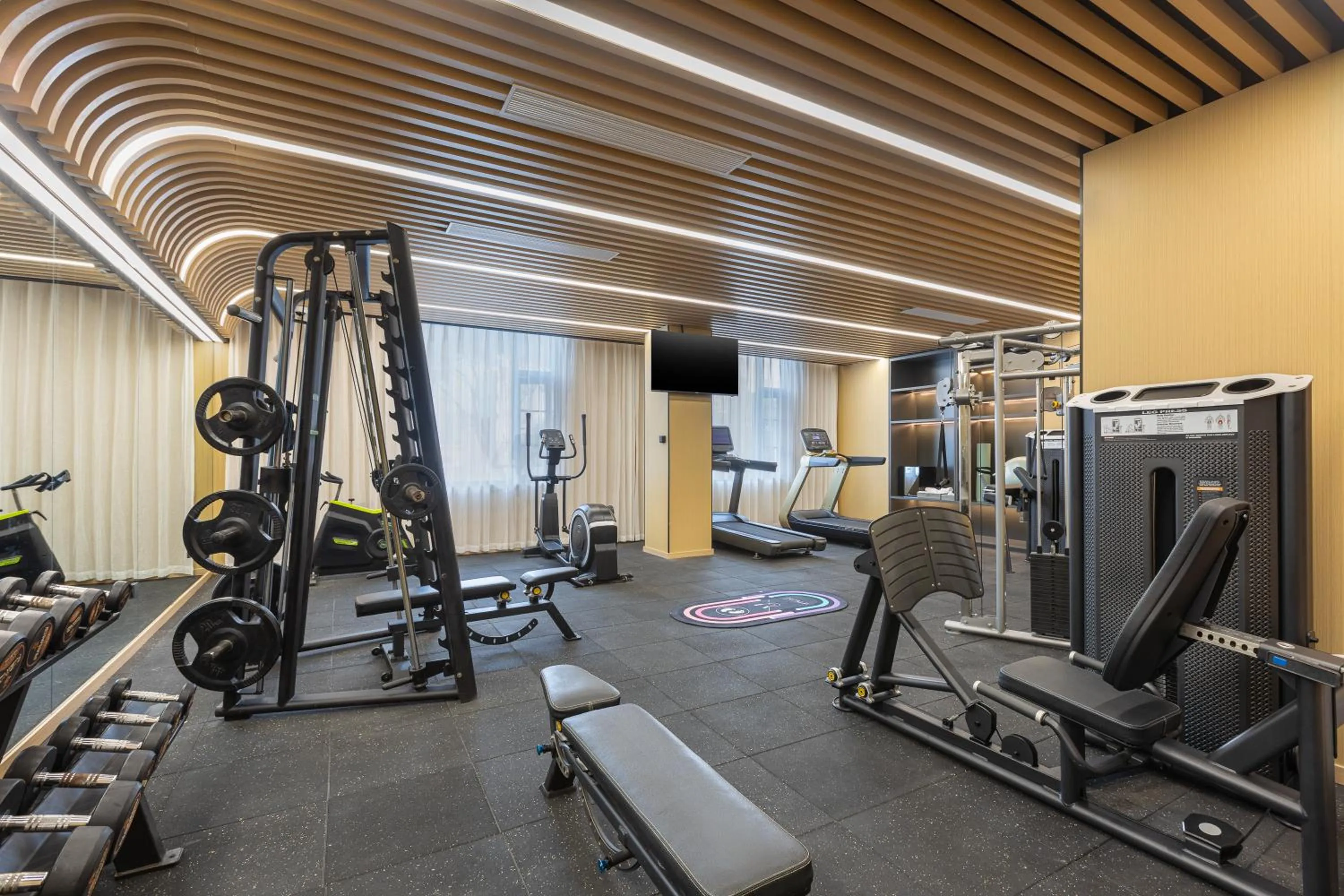 Fitness centre/facilities in 上海浦东温德姆花园酒店 Wyndham Garden Shanghai Pudong