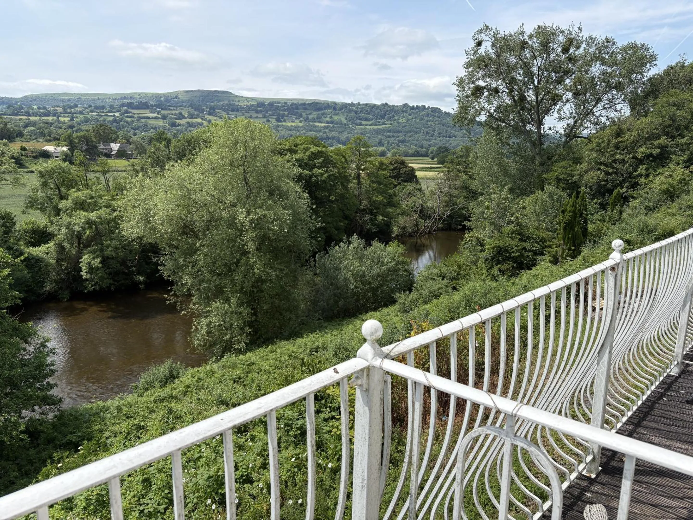 Balcony/Terrace in Roadhouse Llanwenarth