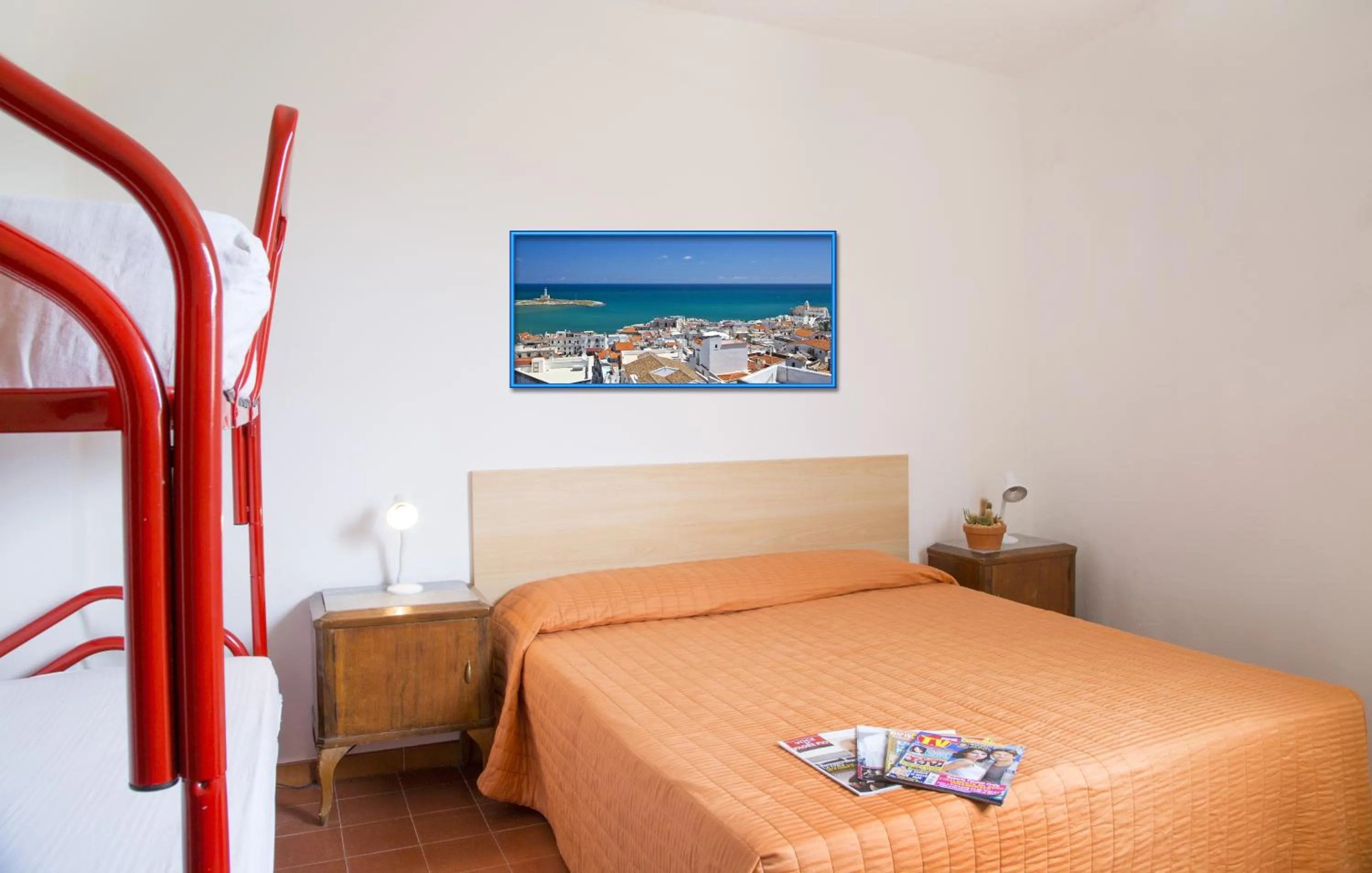 Photo of the whole room, Bed in Residence Torre Preziosa