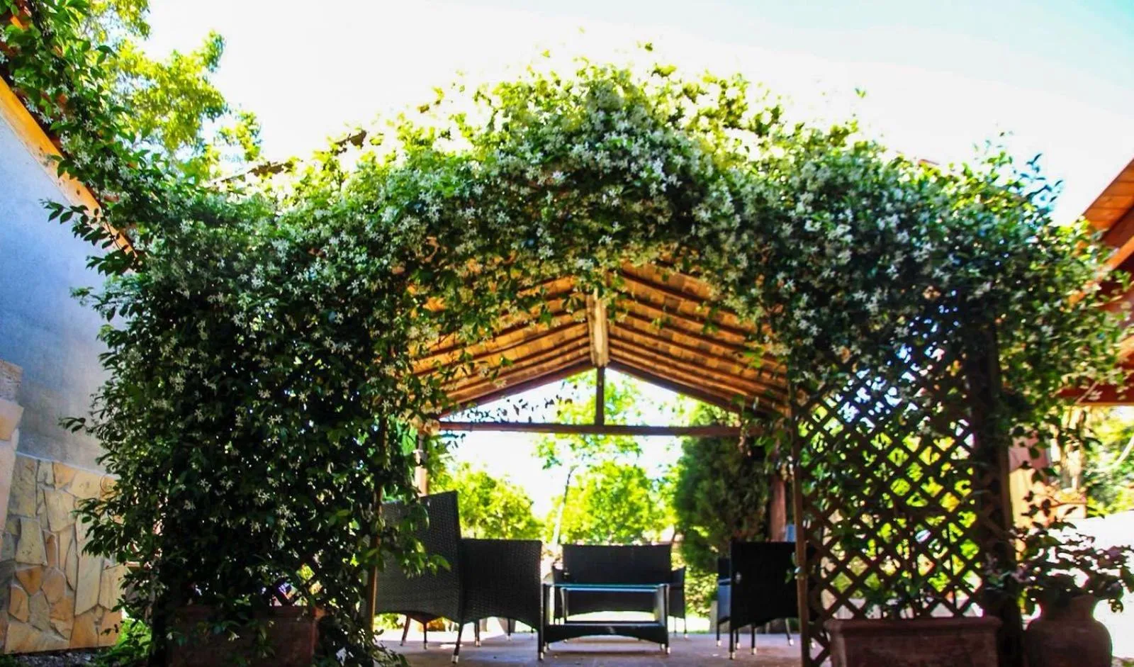 Property building in Country House Paola