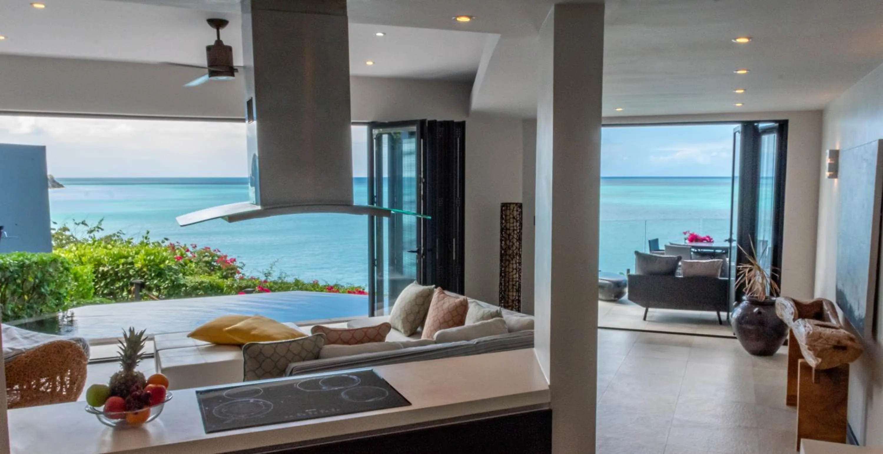 Living room in Tamarind Hills Resort & Villas