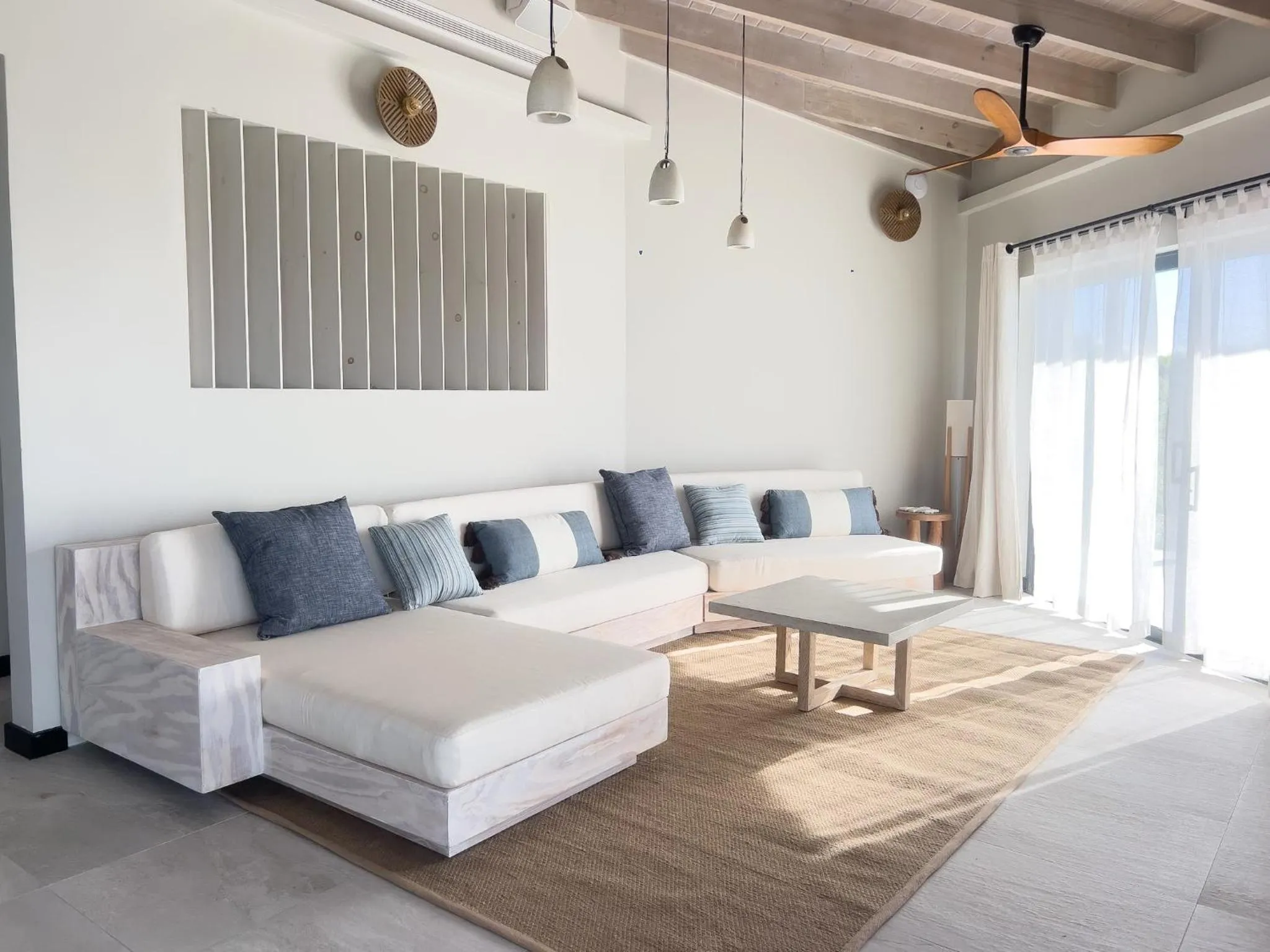 Living room in Tamarind Hills Resort & Villas