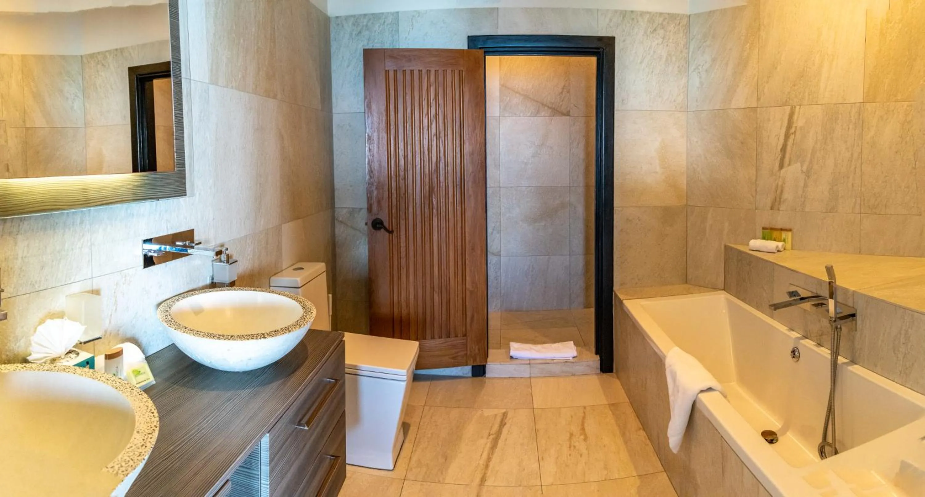 Bathroom in Tamarind Hills Resort & Villas