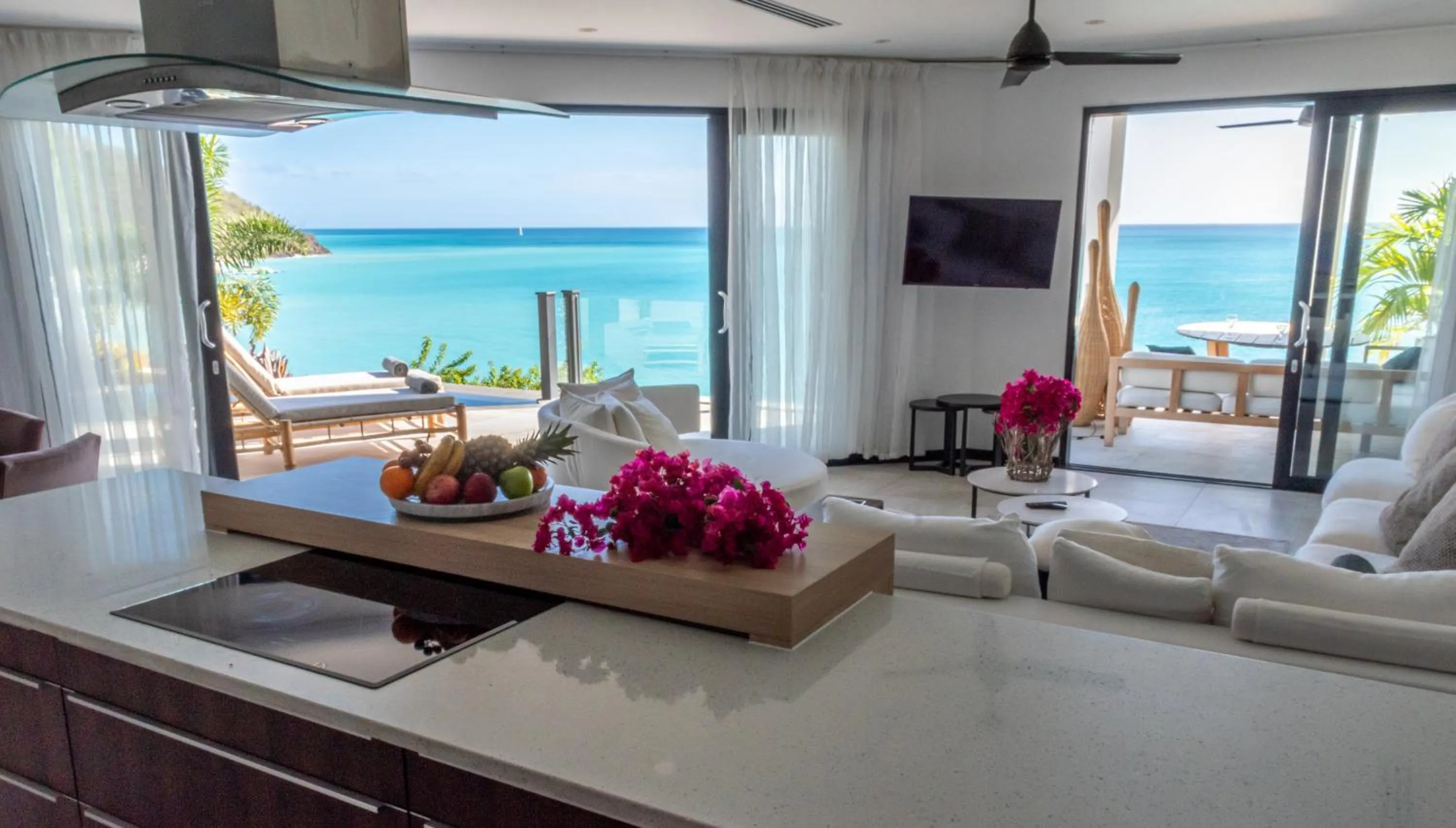 Seating area in Tamarind Hills Resort & Villas