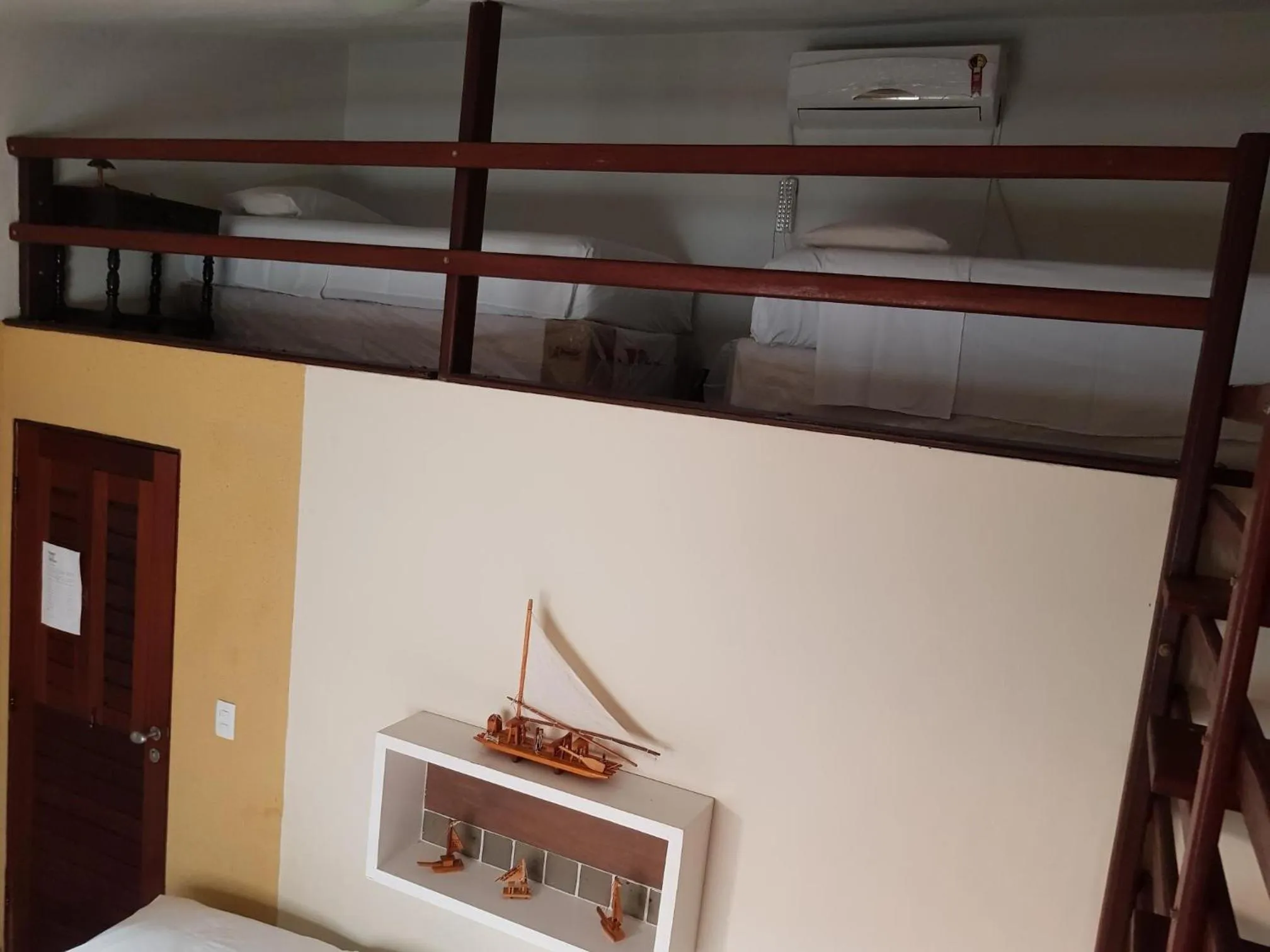 Photo of the whole room, Bed in Pousada Terra Garrida