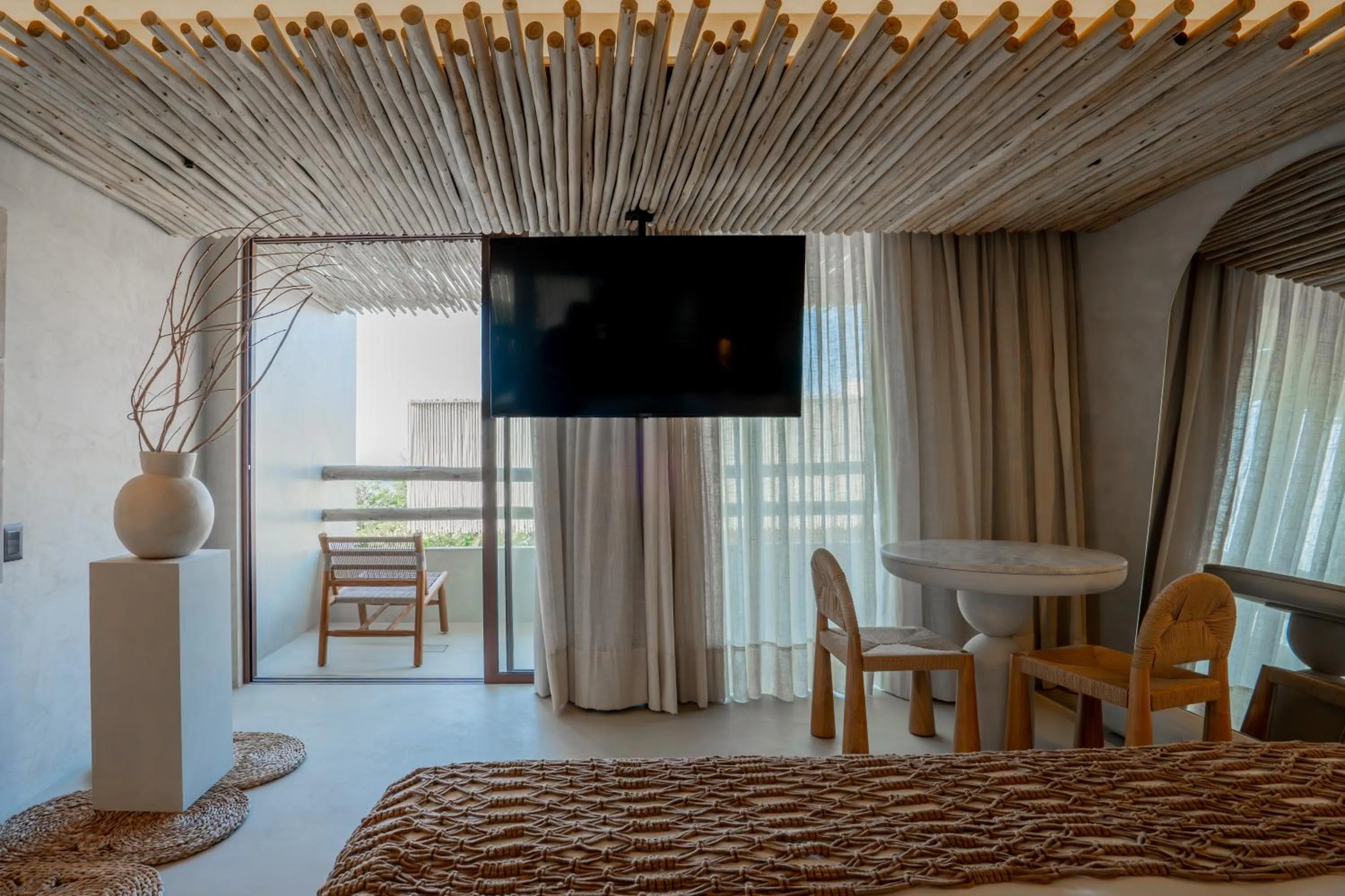 TV and multimedia in Mana Cumbuco Hotel