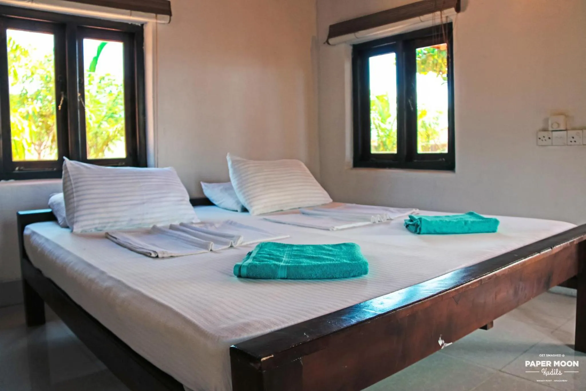 Bedroom, Bed in Paper Moon Kudils