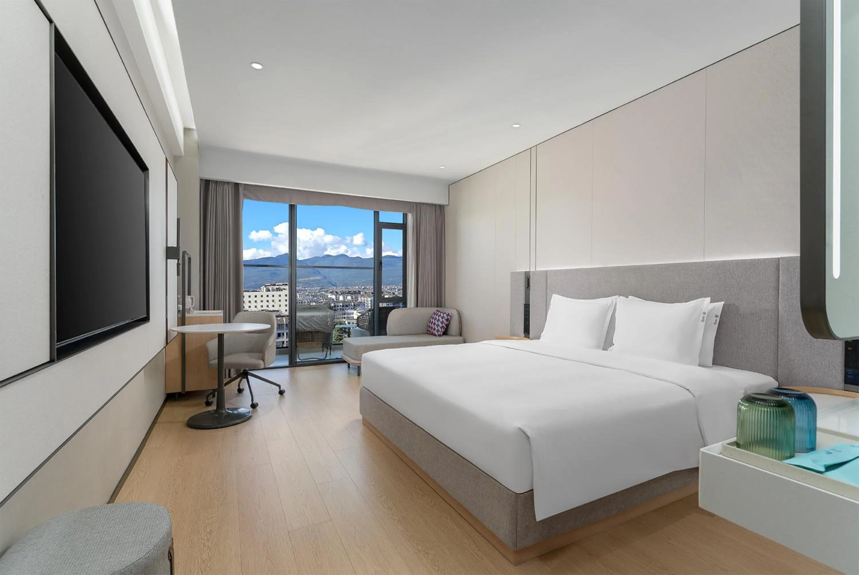 Bed in Holiday Inn Express Lijiang Ancient Town by IHG