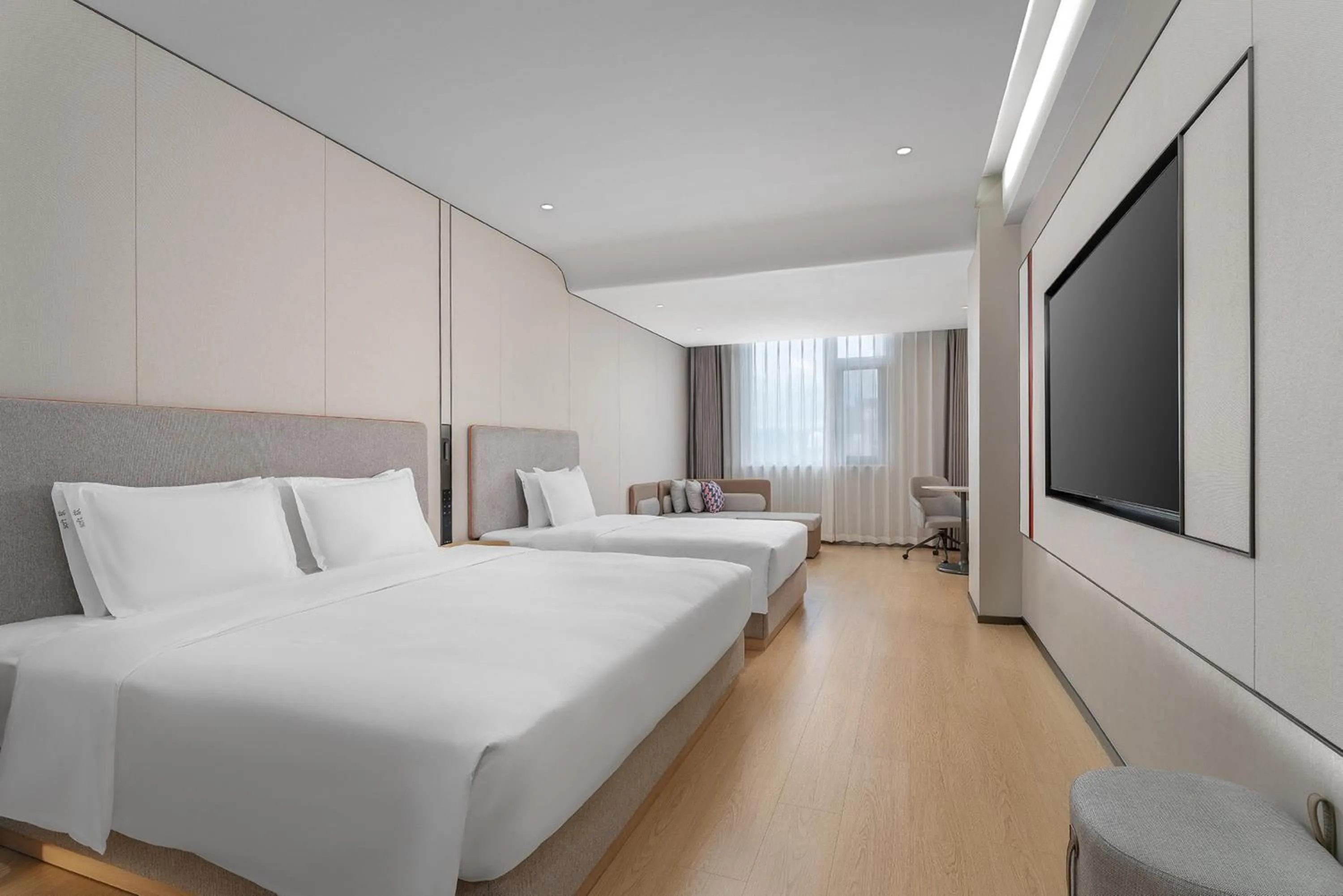 Bed in Holiday Inn Express Lijiang Ancient Town by IHG