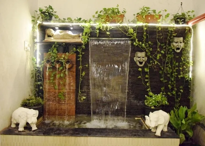 Decorative detail in Hotel Vaishnavi