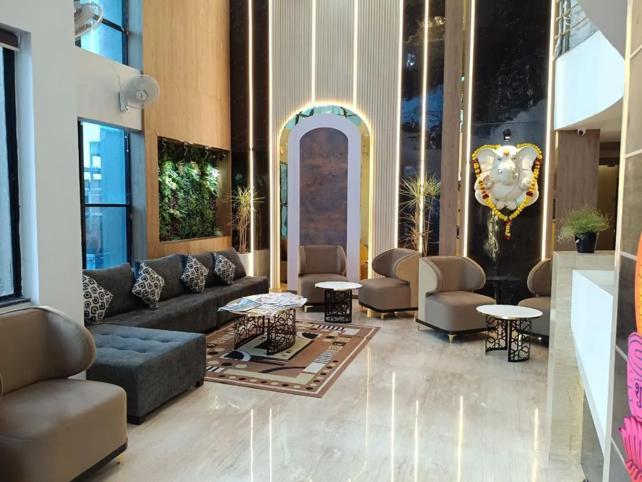 Lobby or reception in Hotel Vaishnavi