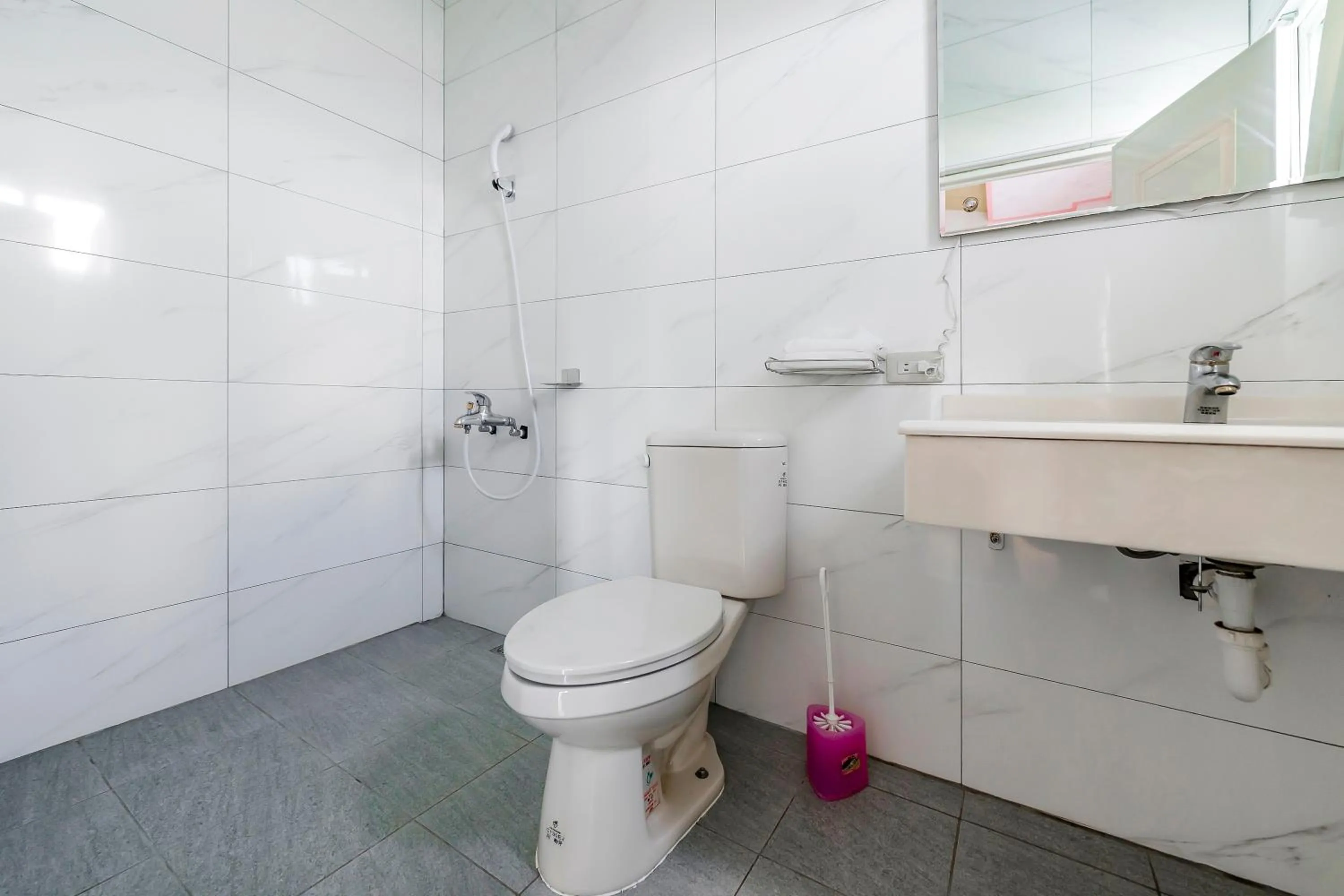 Bathroom in Chingjing New Paradise B&B