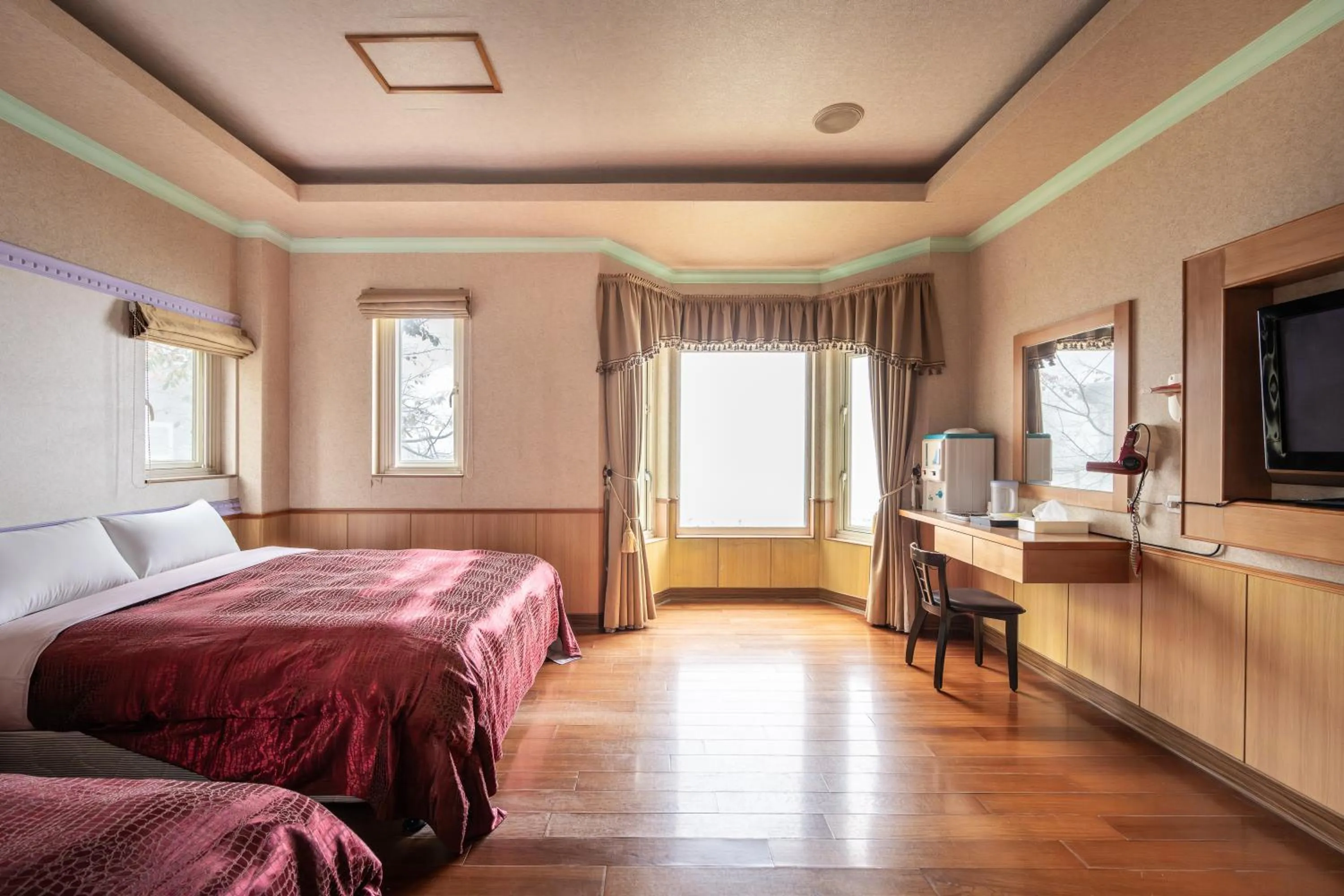 Photo of the whole room, Bed in Chingjing New Paradise B&B