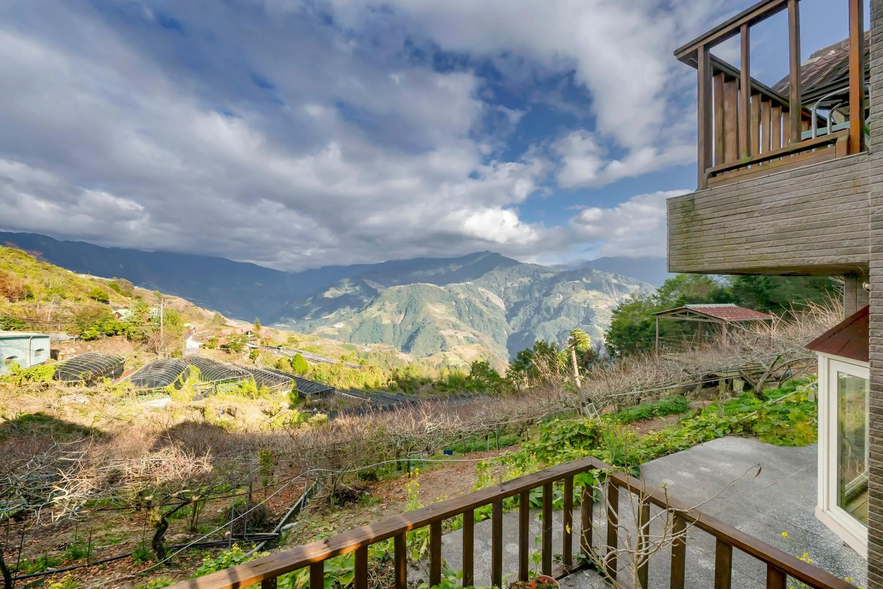 Natural landscape in Chingjing New Paradise B&B