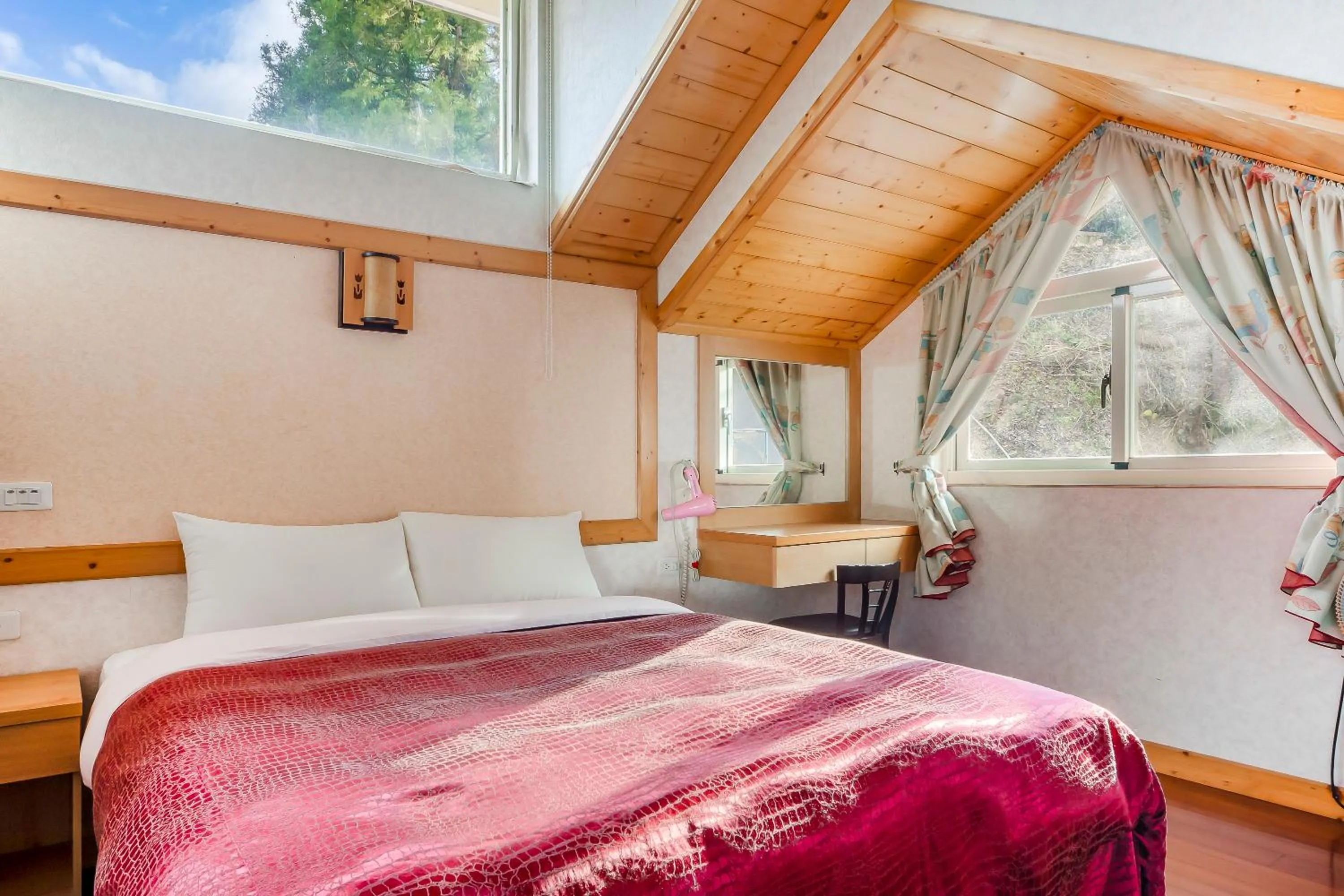 Bed in Chingjing New Paradise B&B