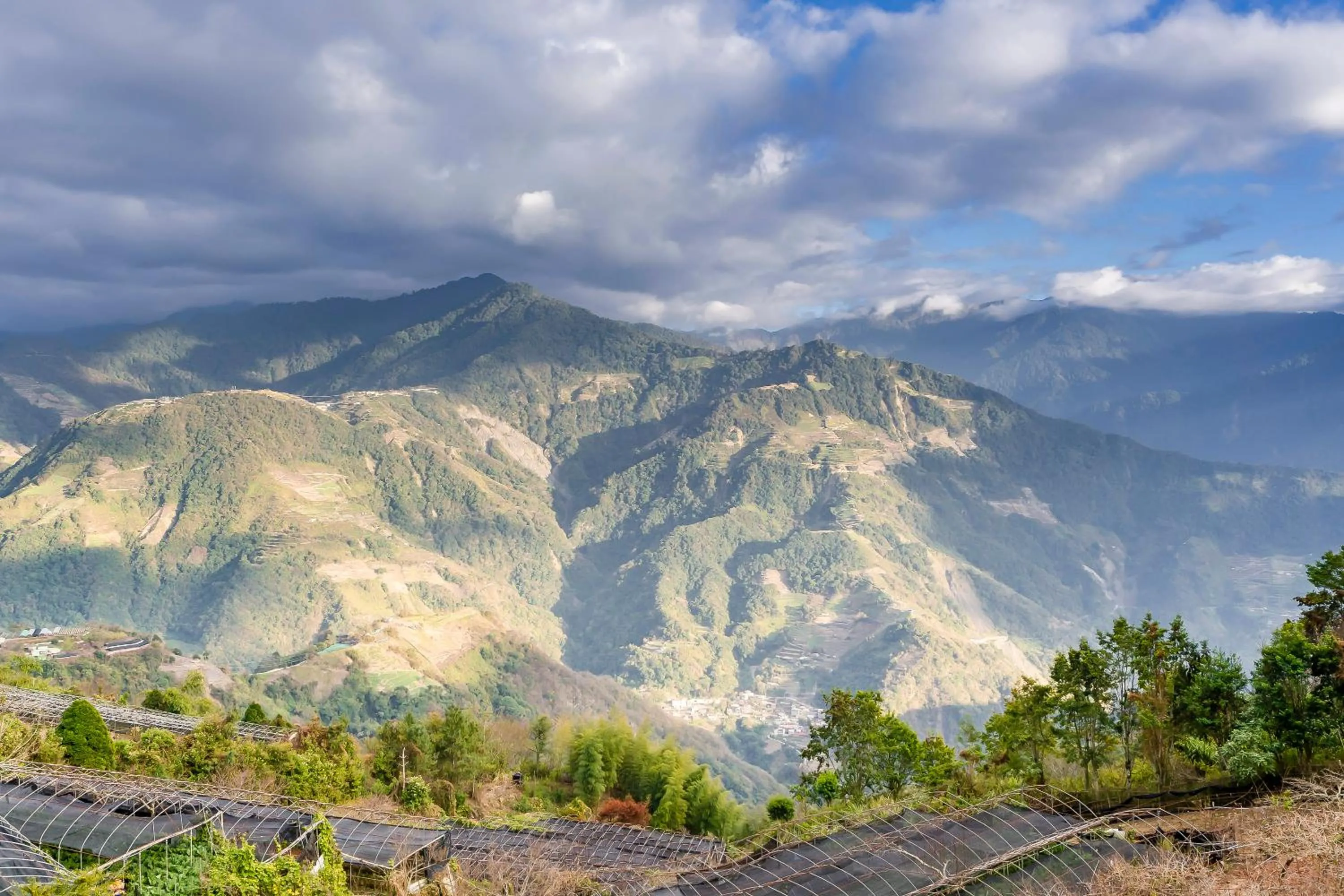 Mountain view in Chingjing New Paradise B&B