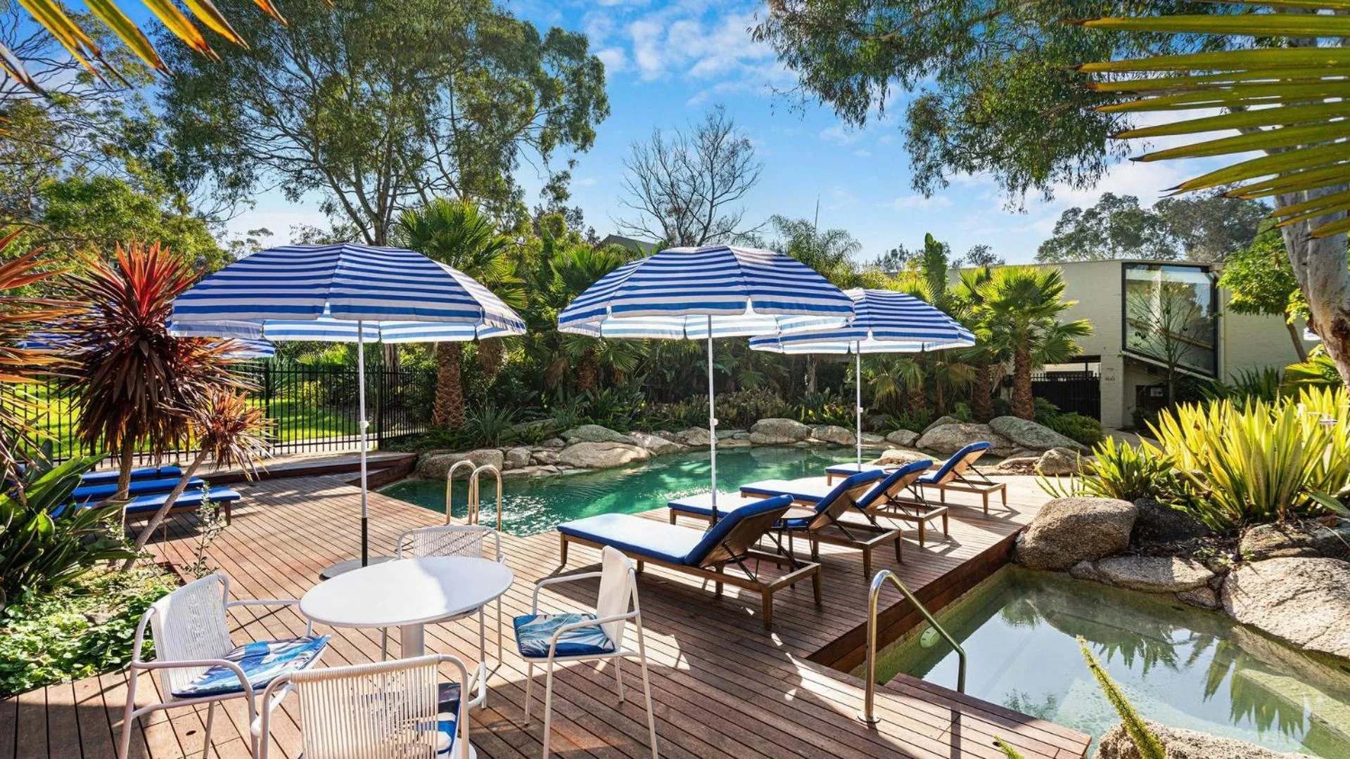 Swimming pool in Eden Oak Geelong