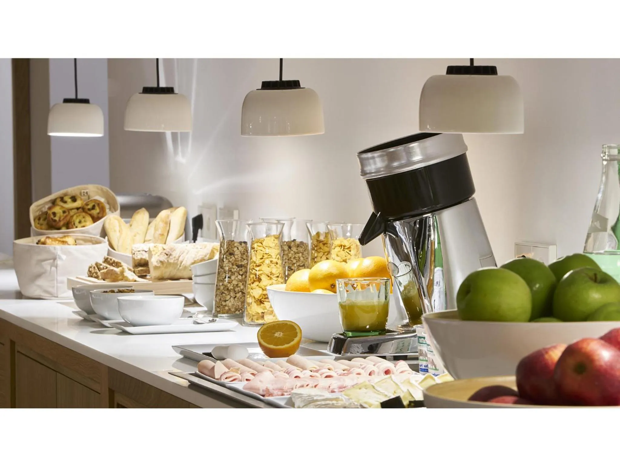 Buffet breakfast in 9Hotel Republique