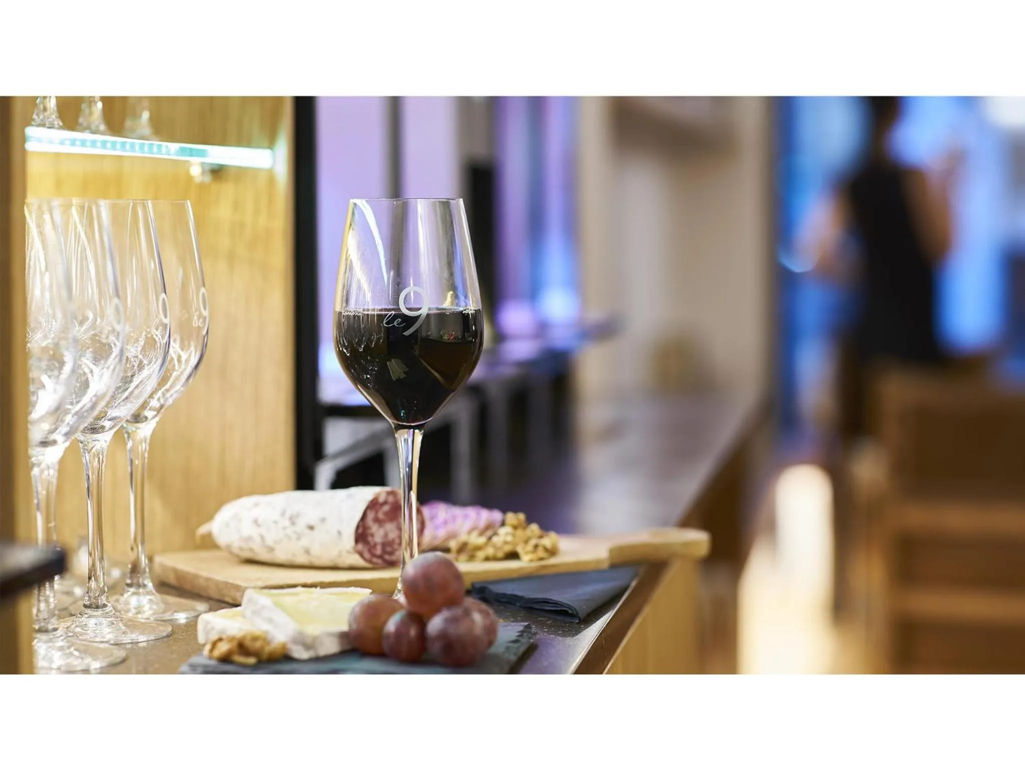 Food in 9Hotel Republique