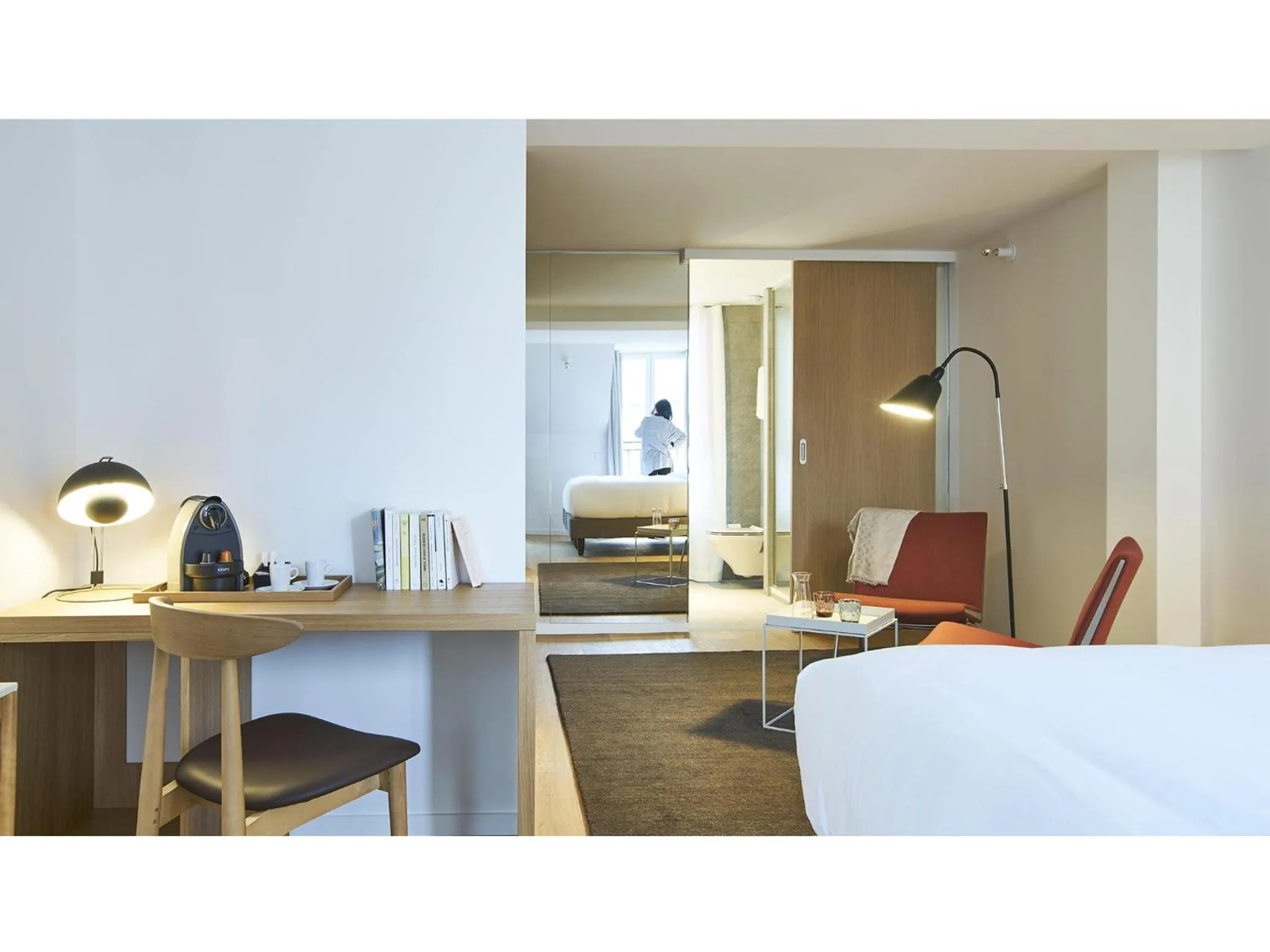 Photo of the whole room, Bed in 9Hotel Republique