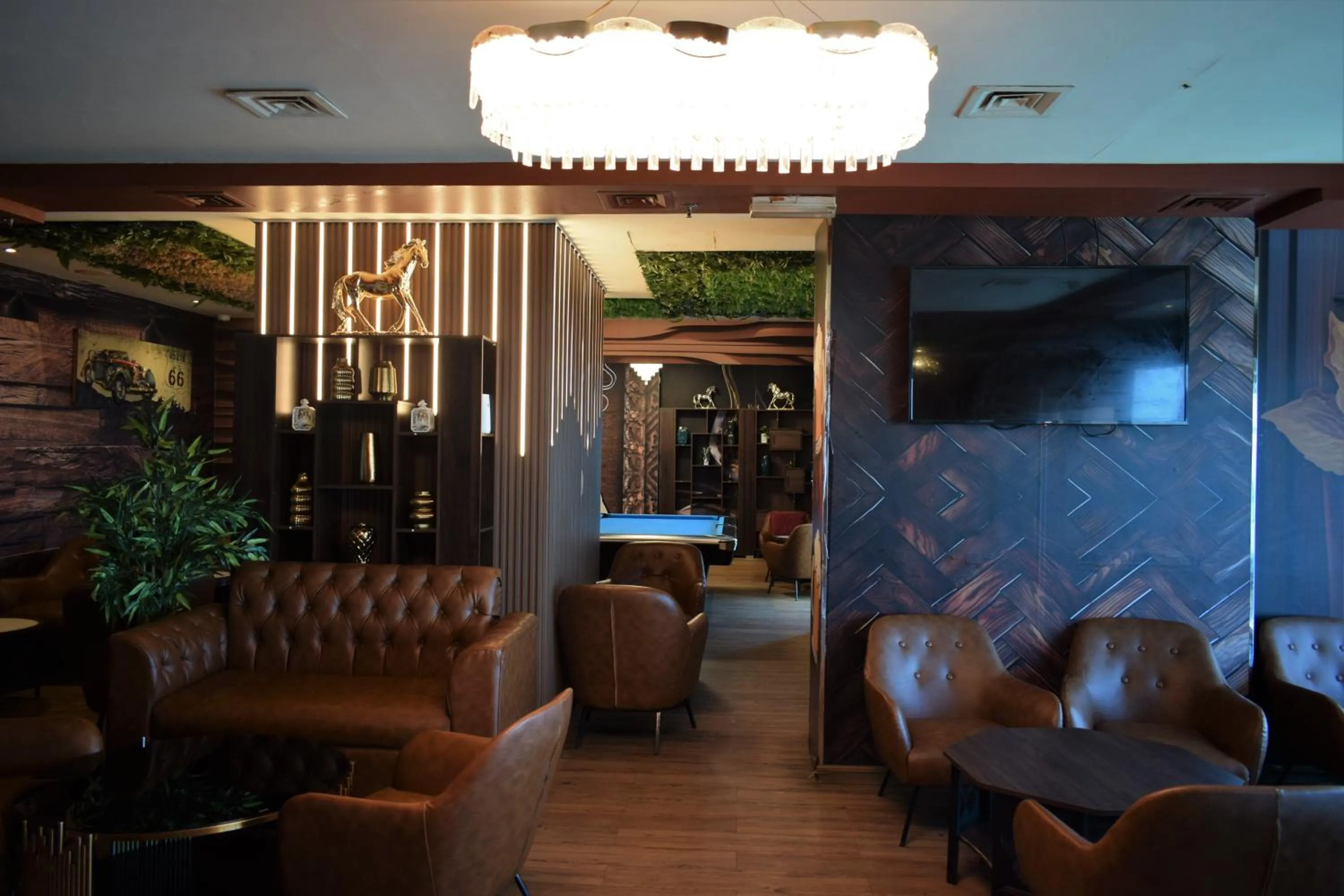 Lounge or bar in Saraya Corniche Hotel