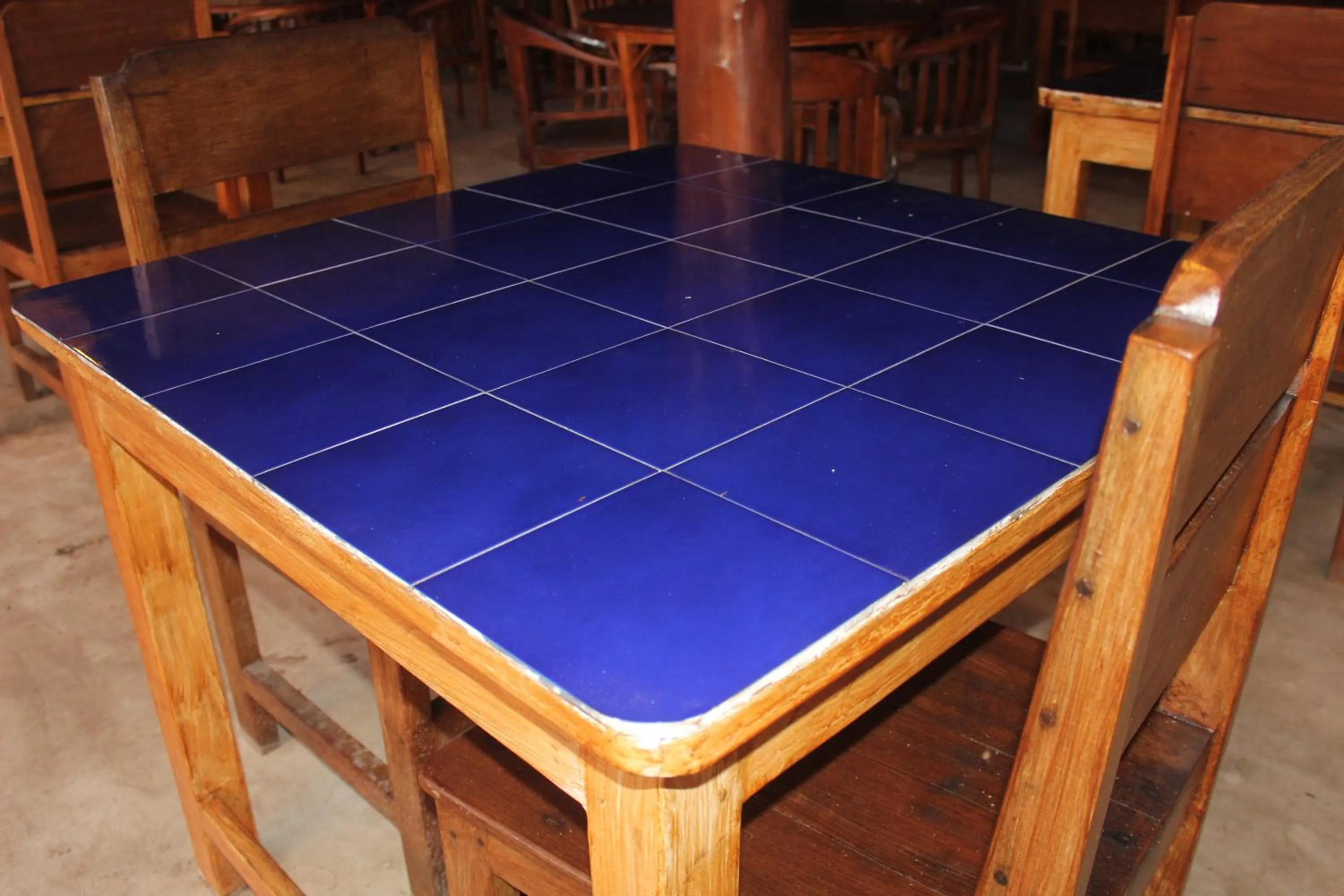 Restaurant/places to eat in Sari Laut