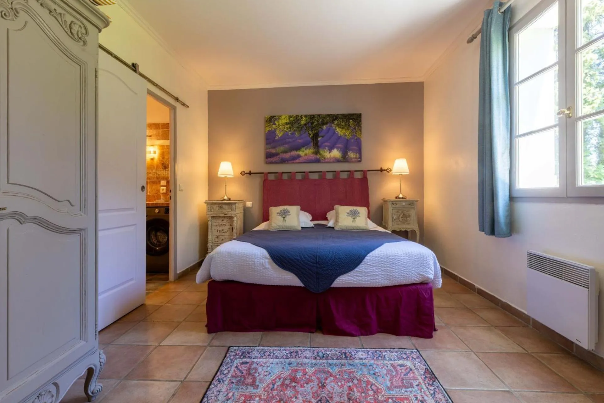 Bed in La Bastide des Amouriers