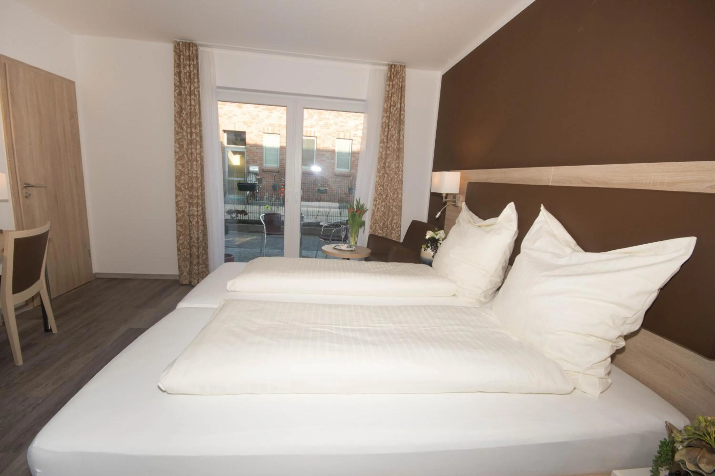 Bed in Hotel Sonne am Meer