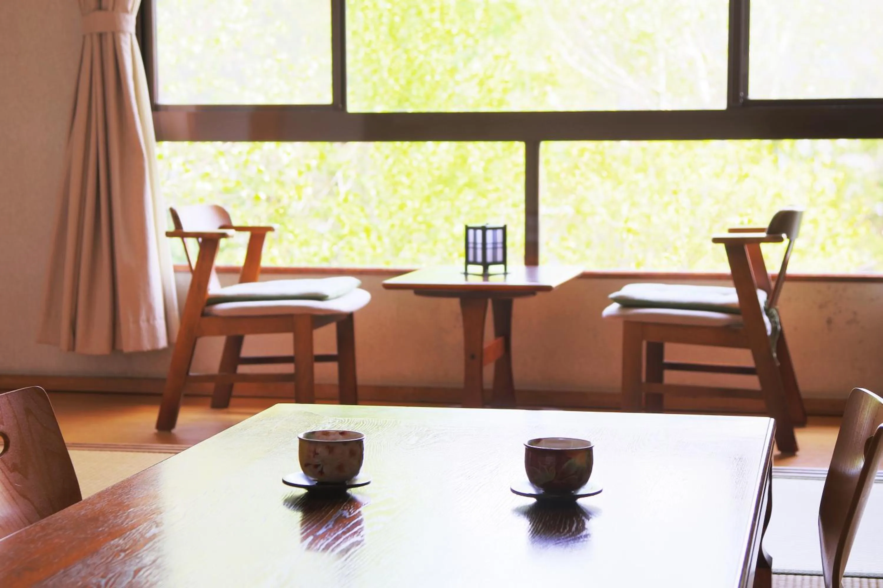 Photo of the whole room in Kounso