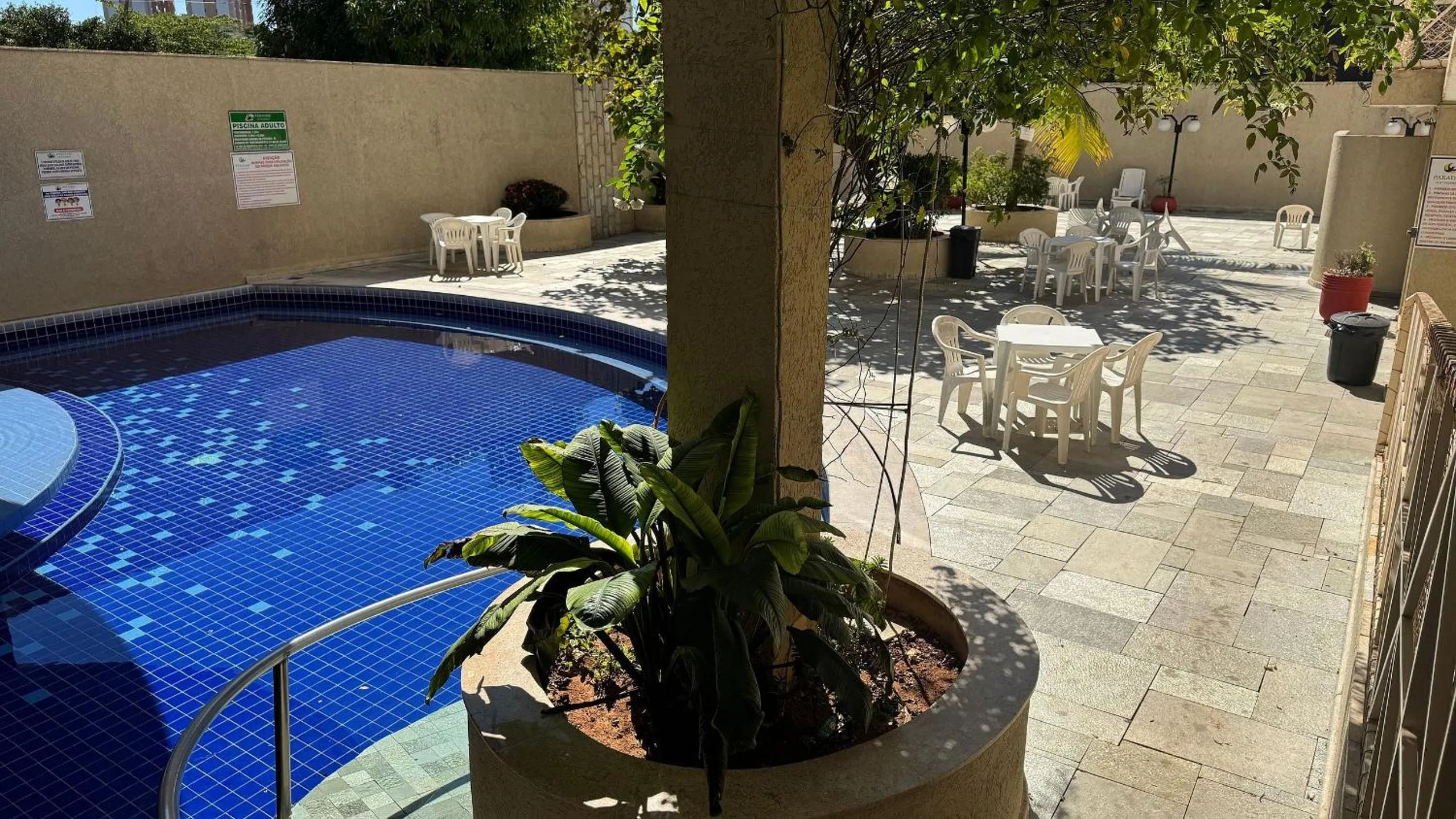 Paradise Flat Residence