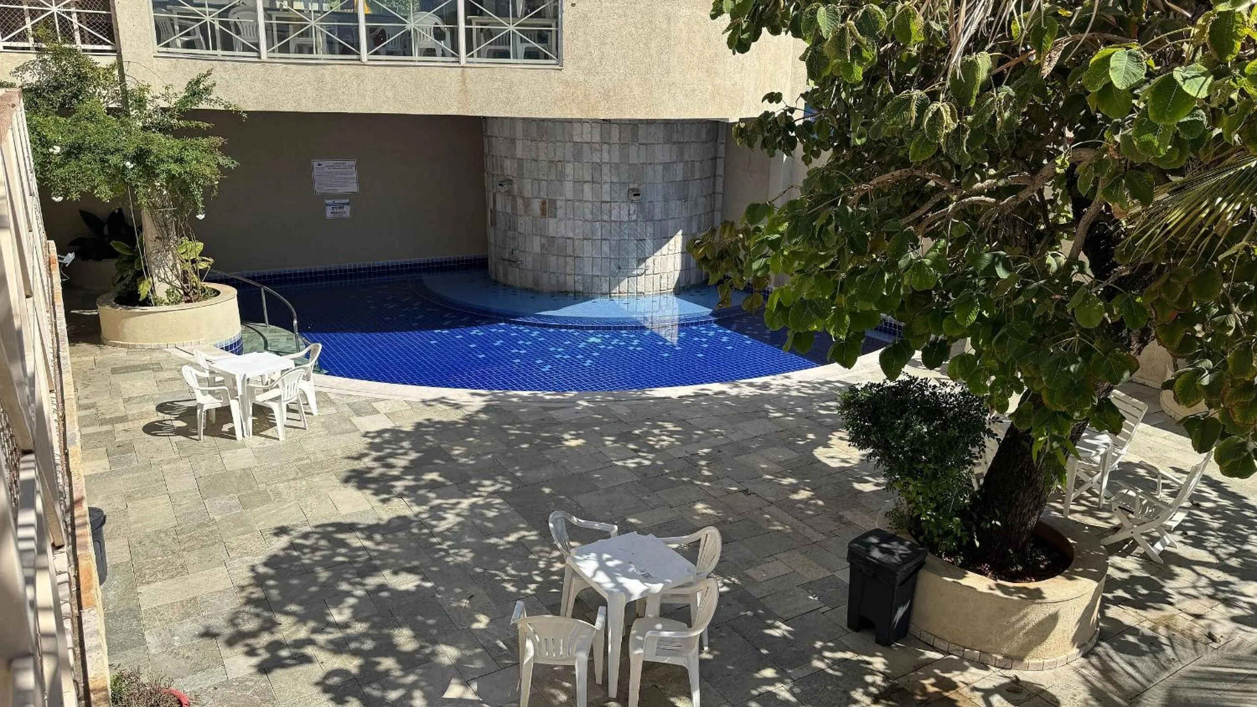 Paradise Flat Residence