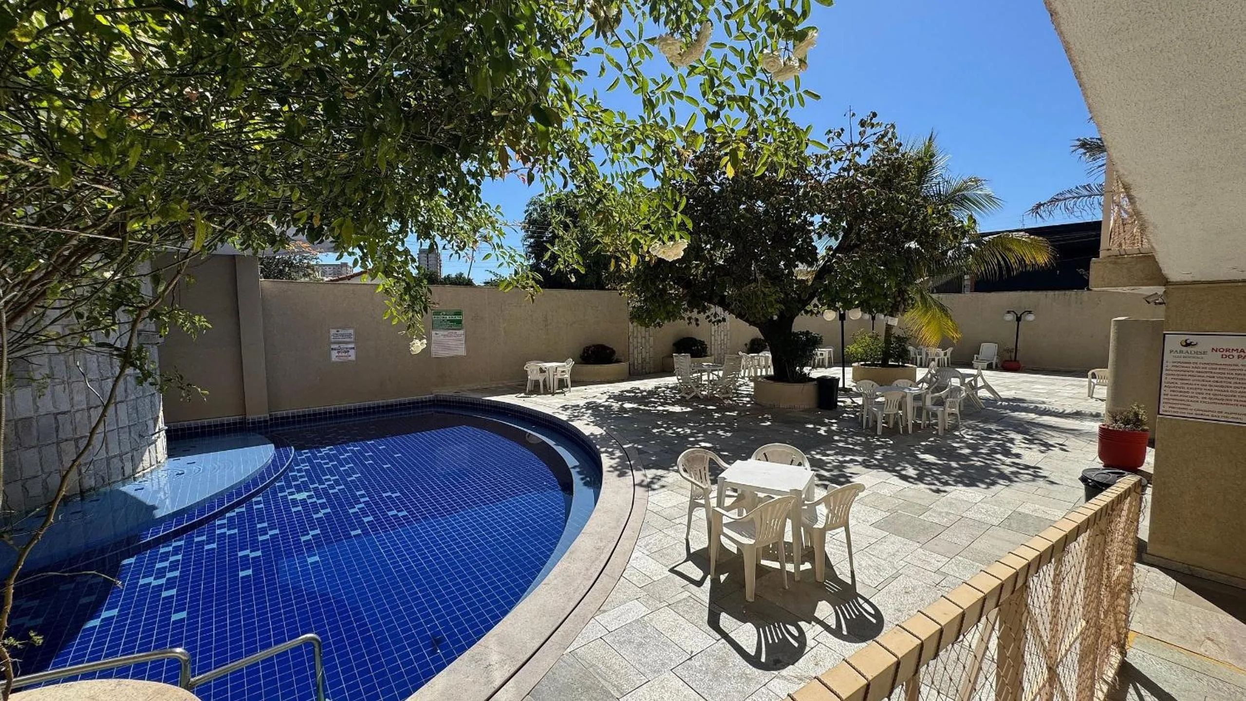 Paradise Flat Residence