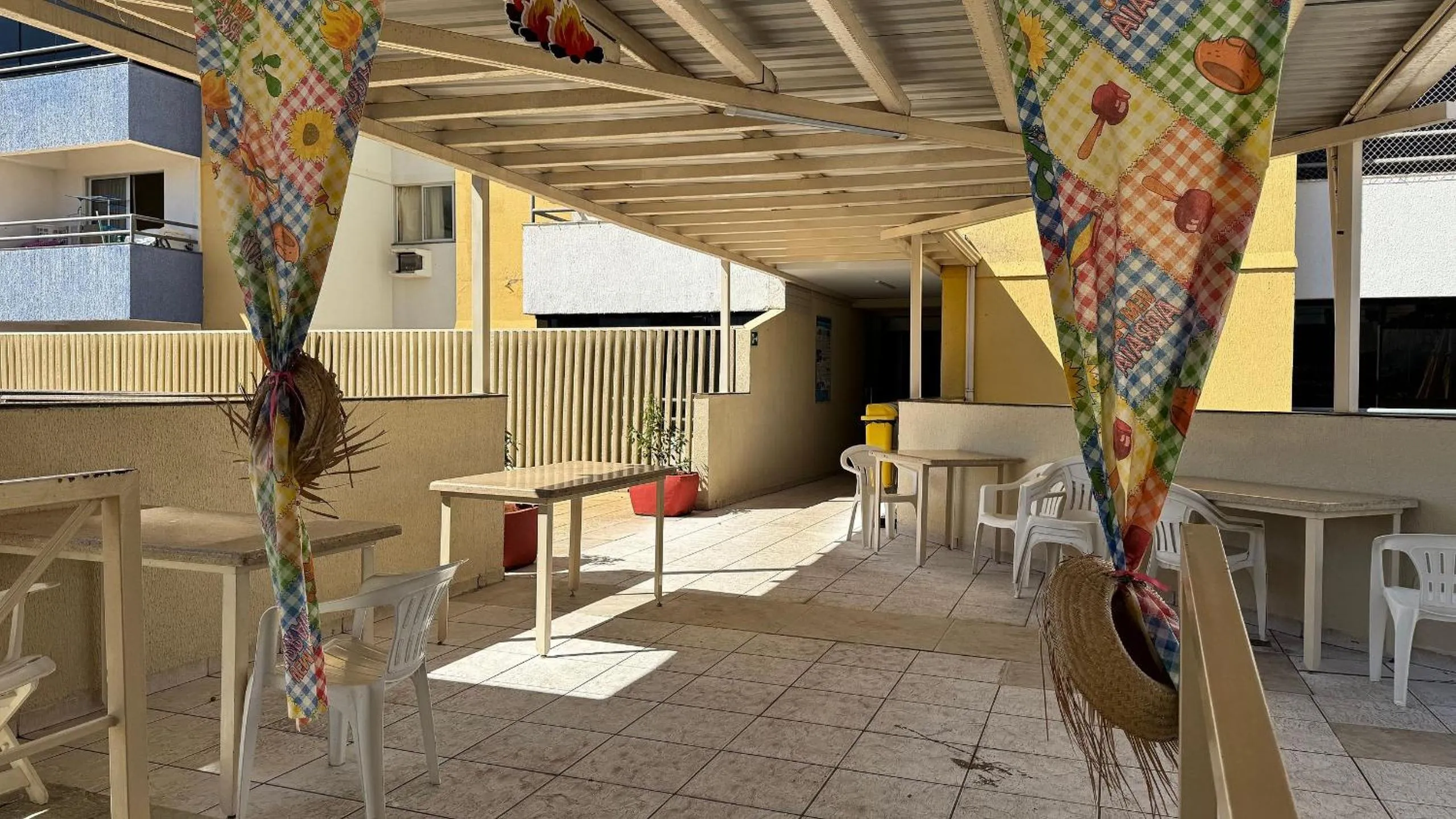 Paradise Flat Residence