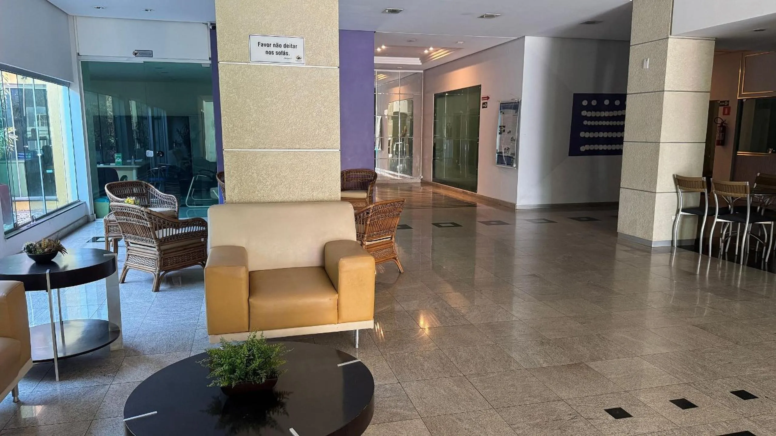 Paradise Flat Residence