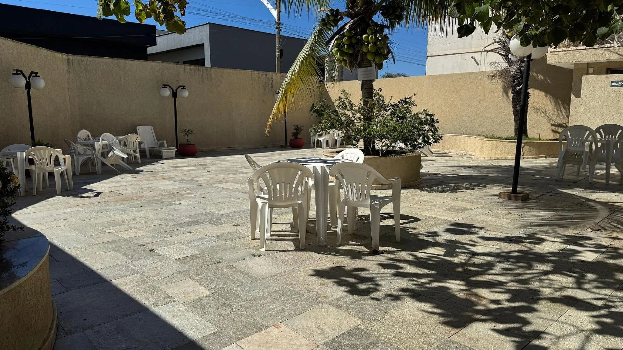 Paradise Flat Residence