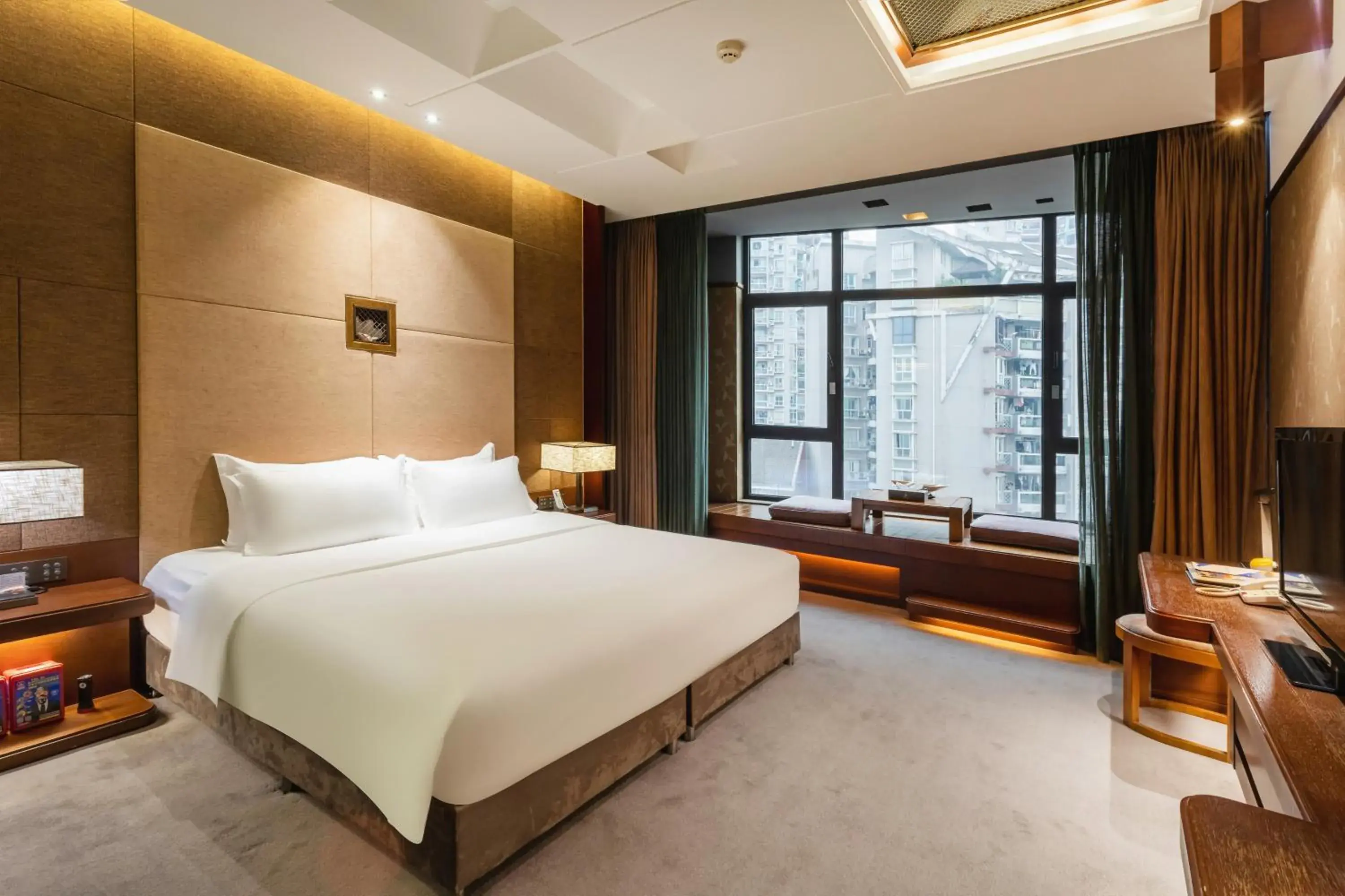 Superior Queen Room in Chongqing Jiayu Emperor Hotel Superior Queen Room in Chongqing Jiayu Emperor Hotel