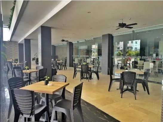 Lounge or bar in Alltrue Sydney Hotel Batam Center